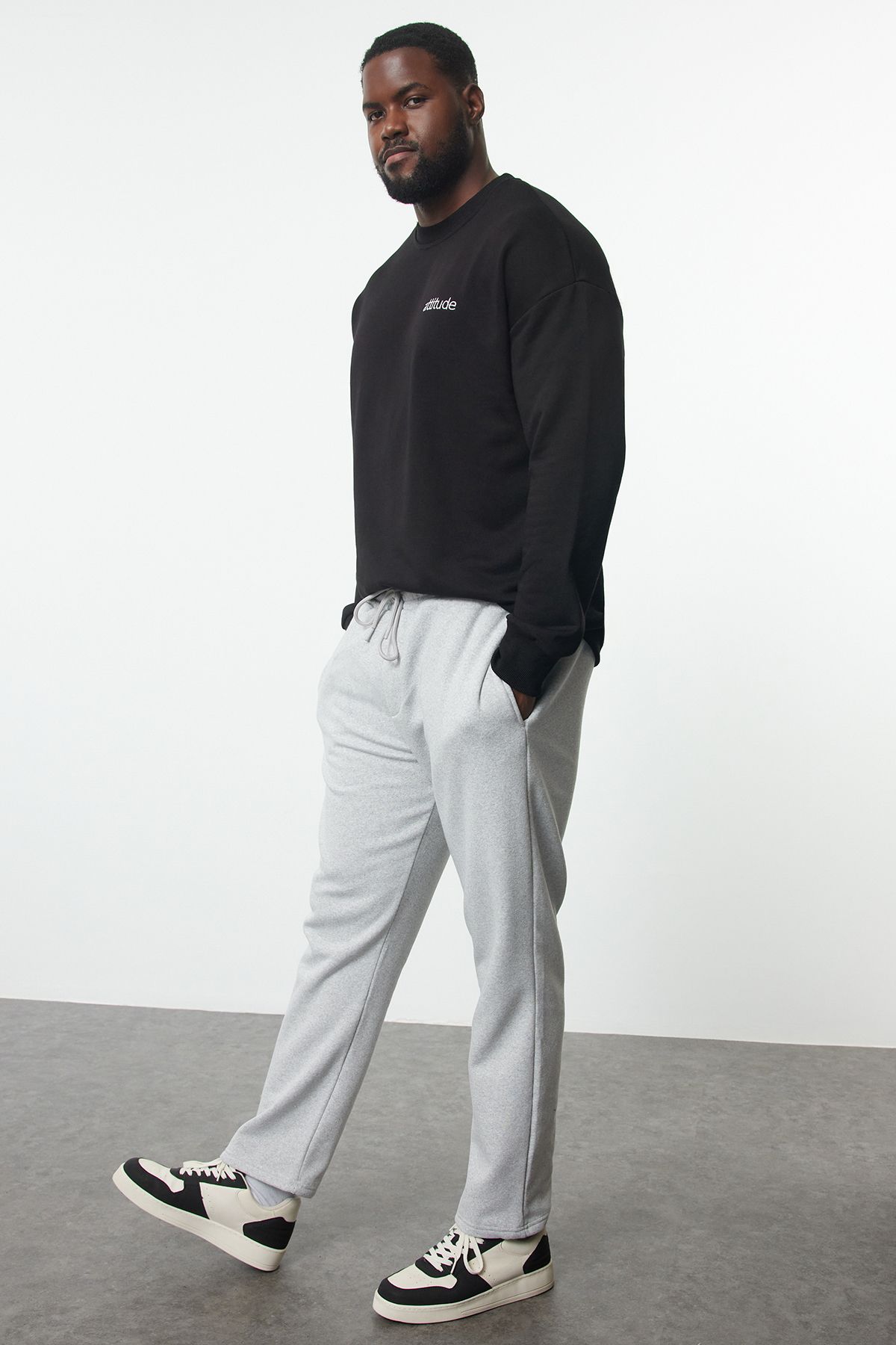 complete the look image