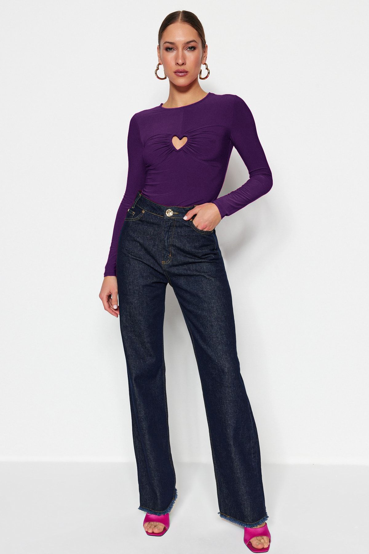 complete the look image