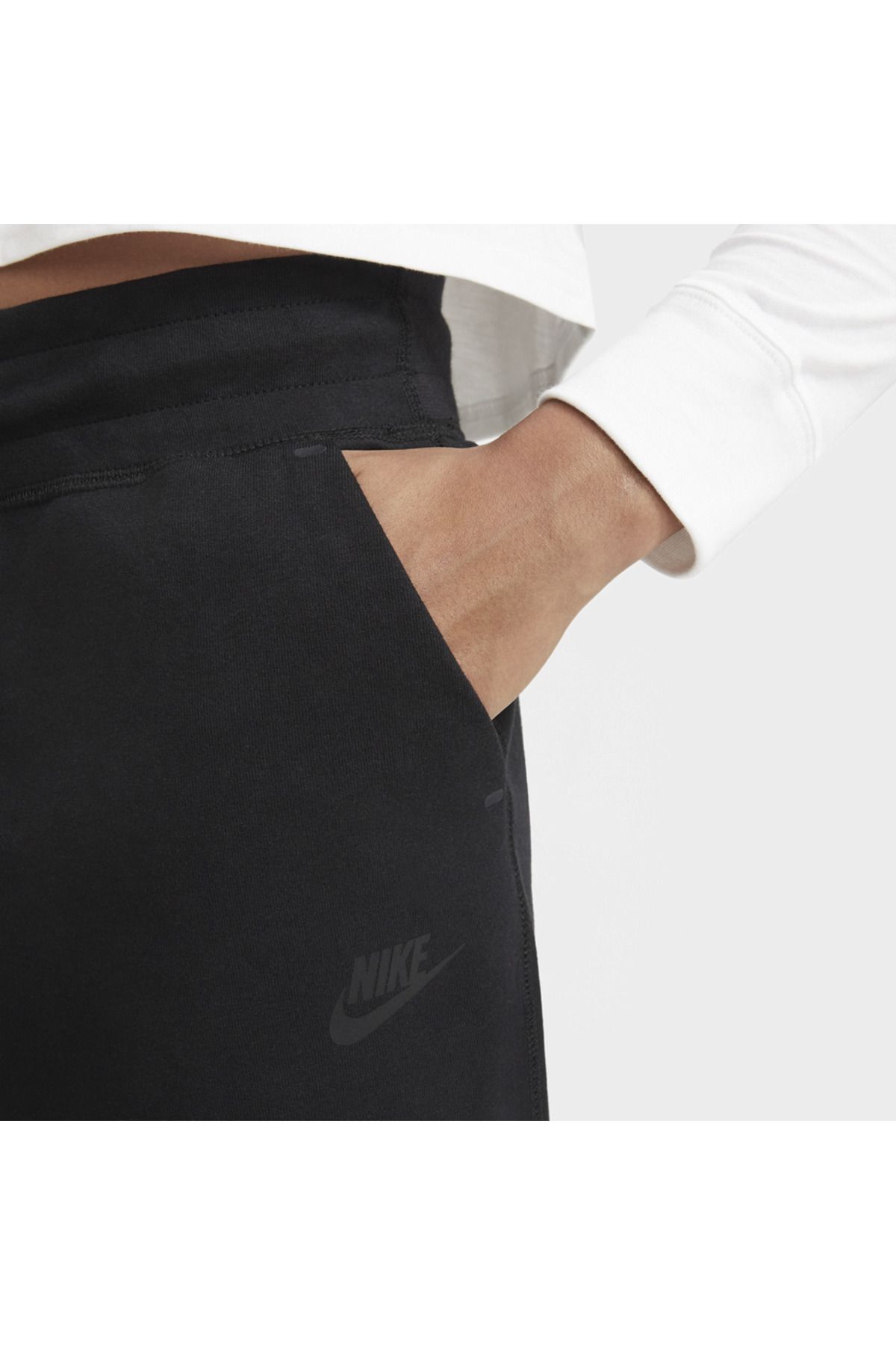 Nike tech fleece pants small online