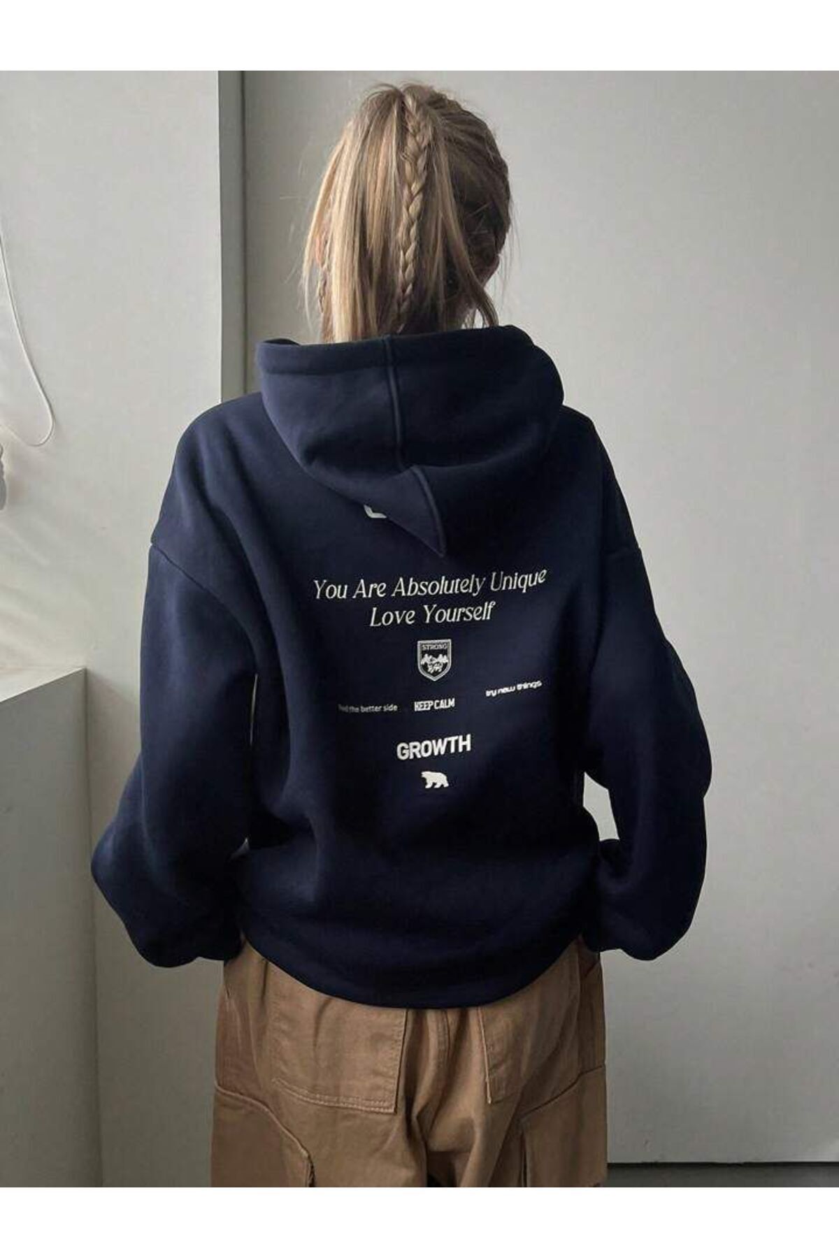 https://cdn.dsmcdn.com/ty1529/product/media/images/prod/QC/20240906/13/a5e76c96-1f62-3f00-a497-b53c0280d2e2/1_org_zoom.jpg