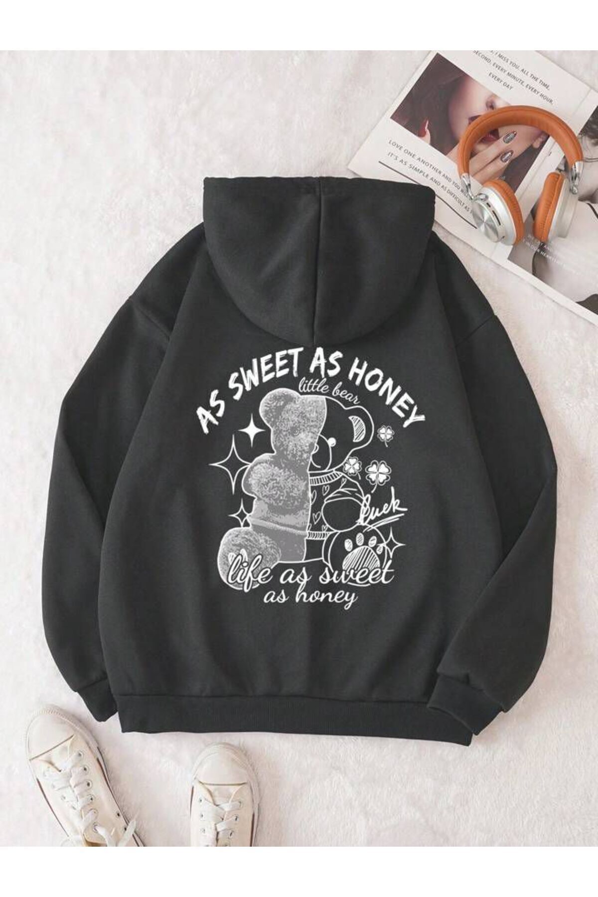 AFROG Y M Kad n As Sweet As Honey Bask l Oversize Kap onlu Sweatshirt Fiyat Yorumlar Trendyol