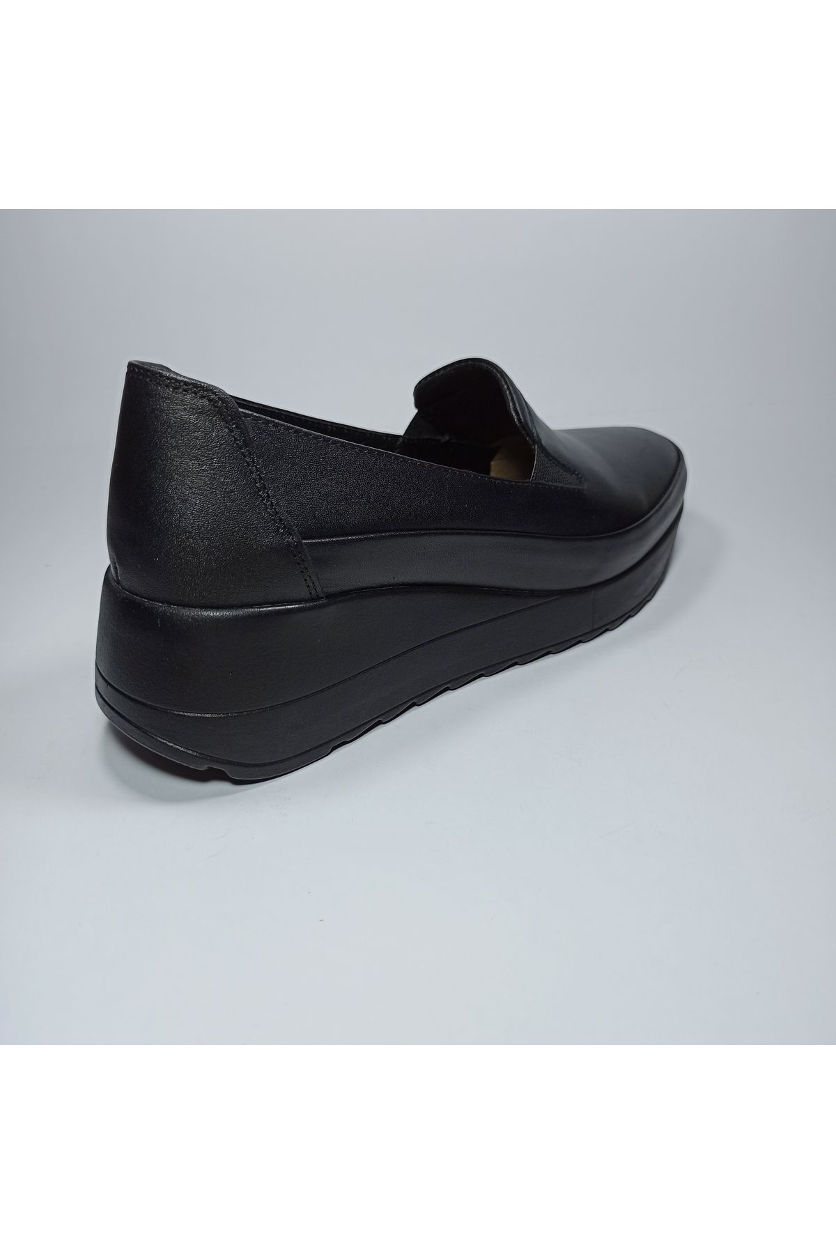 KLC-Genuine Leather Women's Shoes - Comfortable Casual Model, Black Color 7