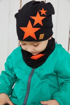Erkek Çocuk Siyah Turuncu Yıldızlı Bere Boyunluk Set Yumuşak Çift Katlı %100 Doğal Pamuklu Penye BG58010