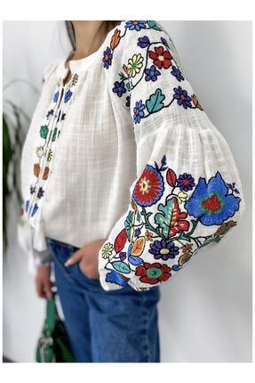 Kadın Renkli Işlemeli Beyaz Bluz/ceket YUO800