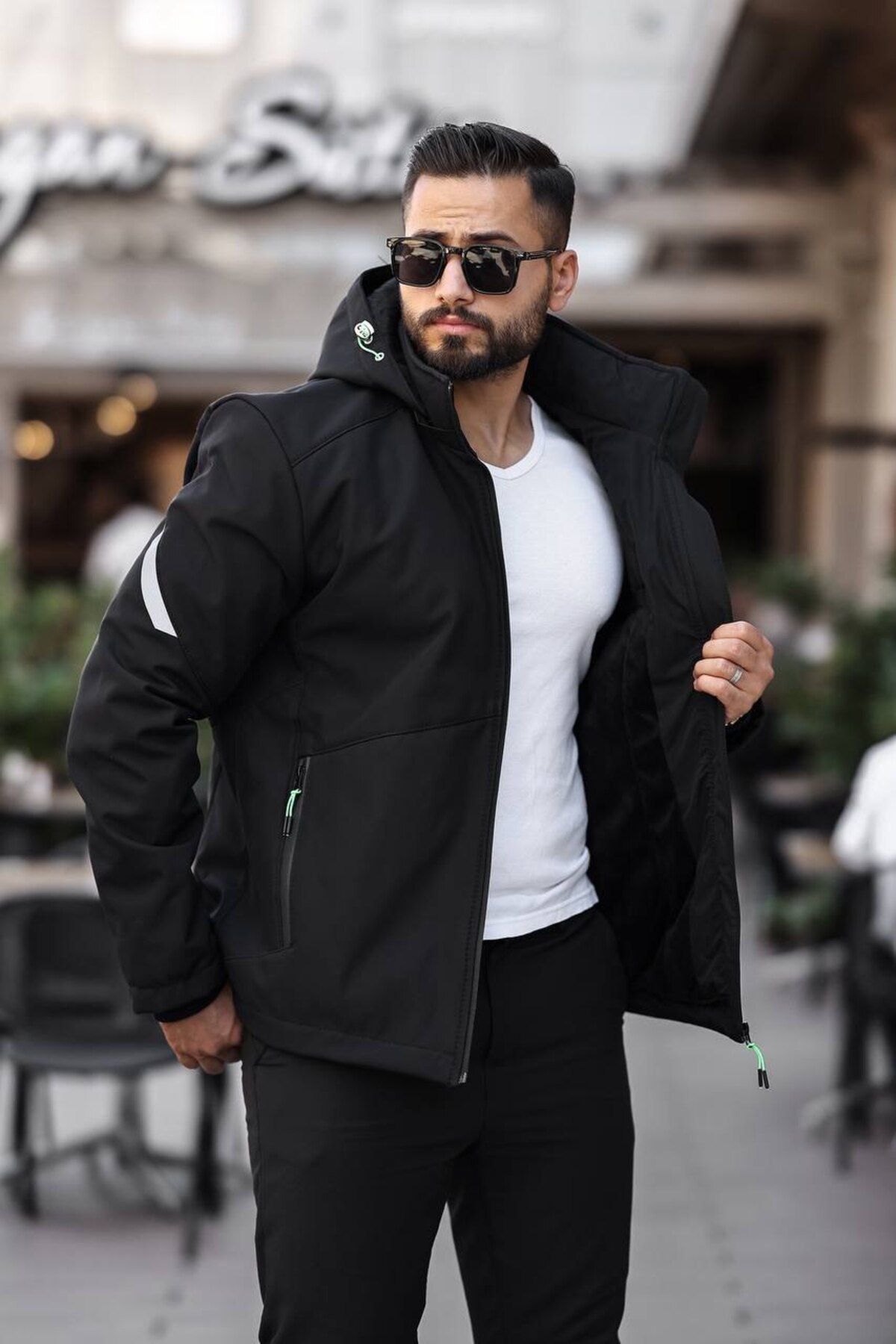 complete the look image