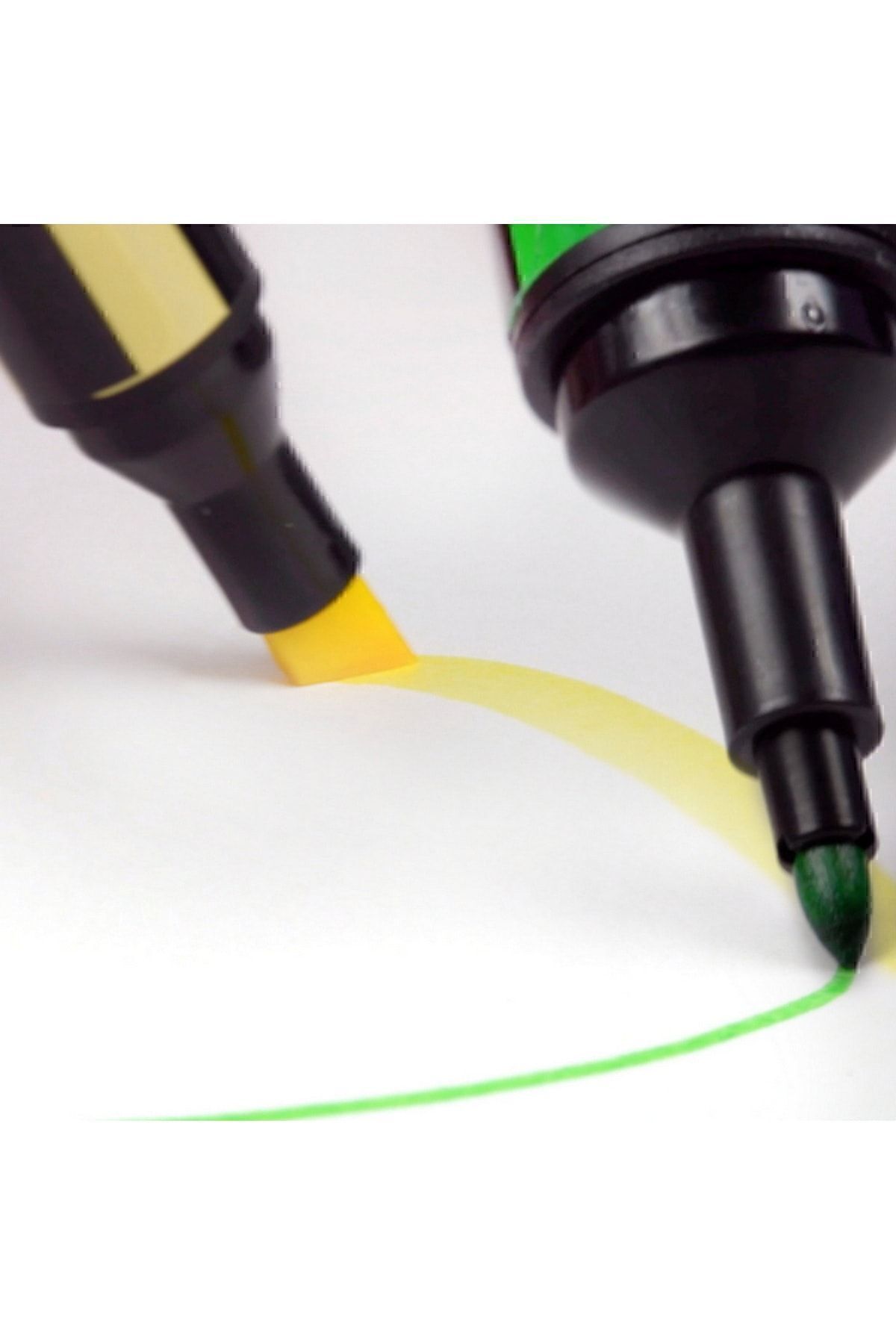 Winsor Newton-Promarker Double Ended Alcohol Based Graphic Drawing Pen Soft Lime 368 (Y828) 6
