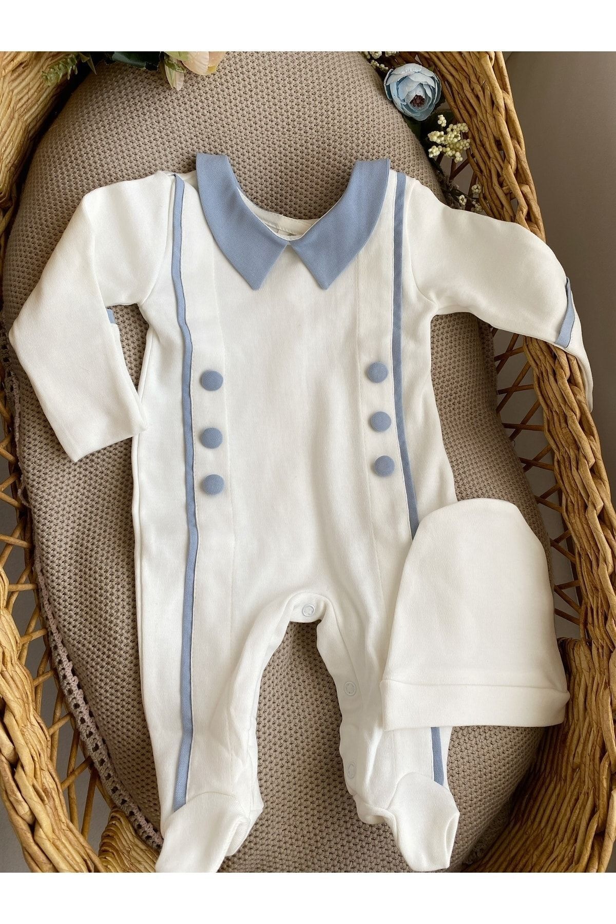 Mama Miel Baby Mavi Düğmeli Tulum Ve Şapkası fotoğrafı 3 (önizleme)