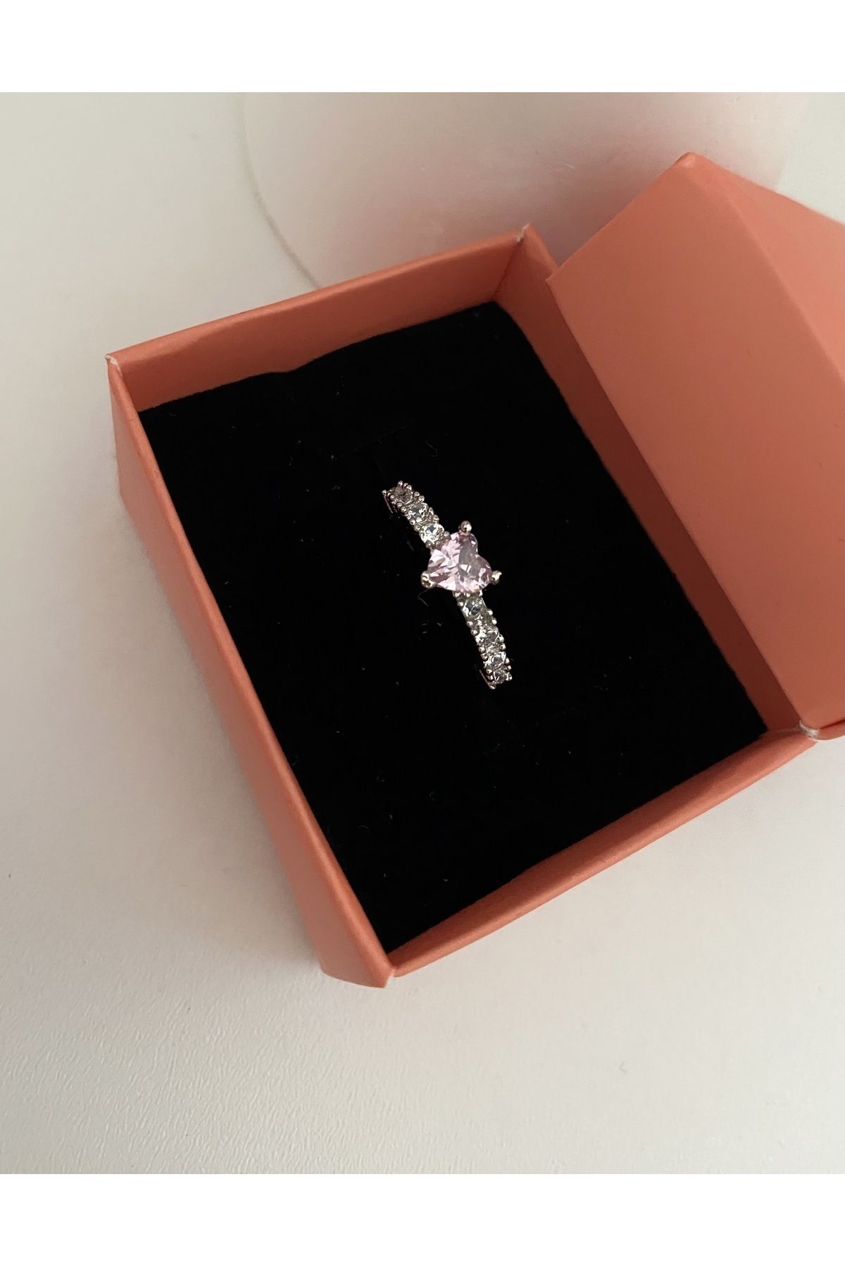 pembe zirkon tek taş kalpli ayarlanabilir yüzük