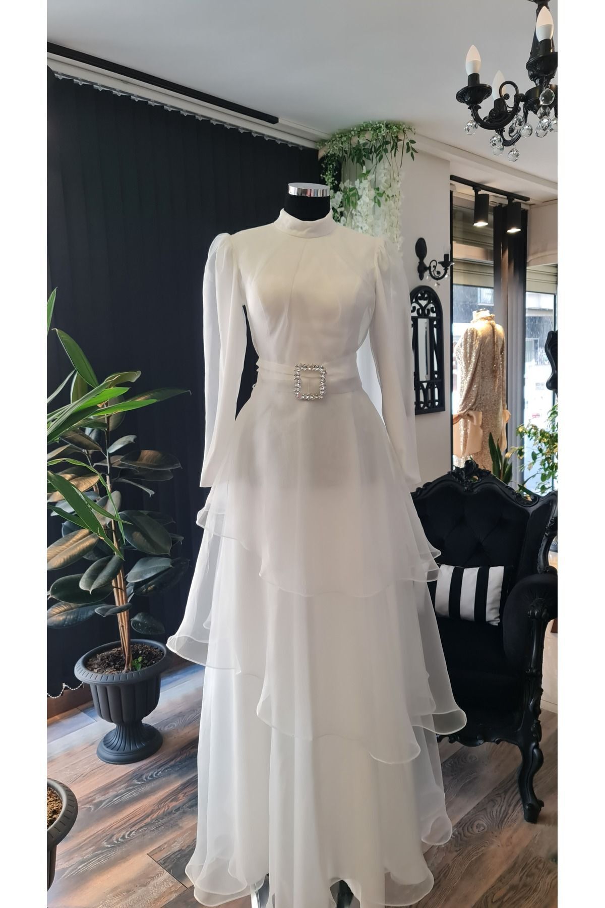 makbuleofficial-Ecru White Organza Hijab After Party Engagement Wedding Dress 3
