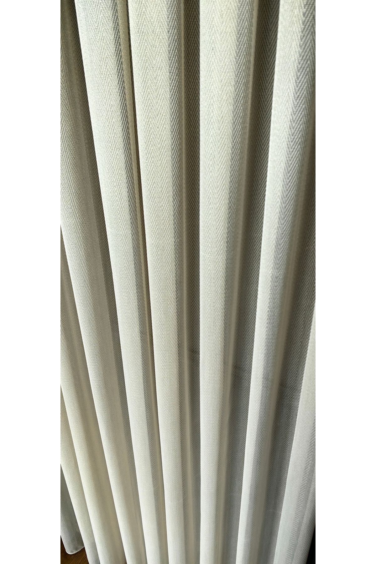 Yuka-Beige Herringbone Model Patterned 1/3 Tight Pleat Tulle Curtain Does Not Wrinkle or Iron 3