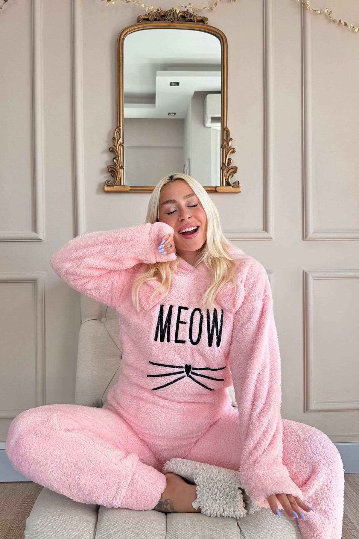 Pijamaevi-Salmon Meow Patterned Full Plush Pajama Set 3