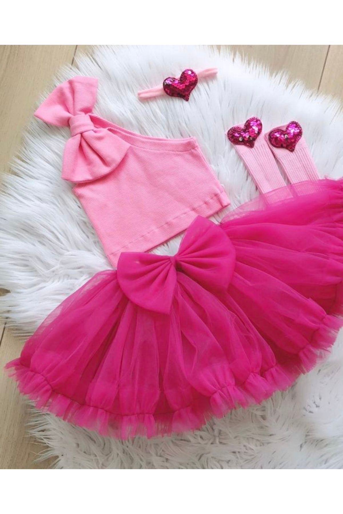 Kokosh kidss Fuşya Tütü Etek Crop Bandana Ve Çorap Seti fotoğrafı 4 (önizleme)