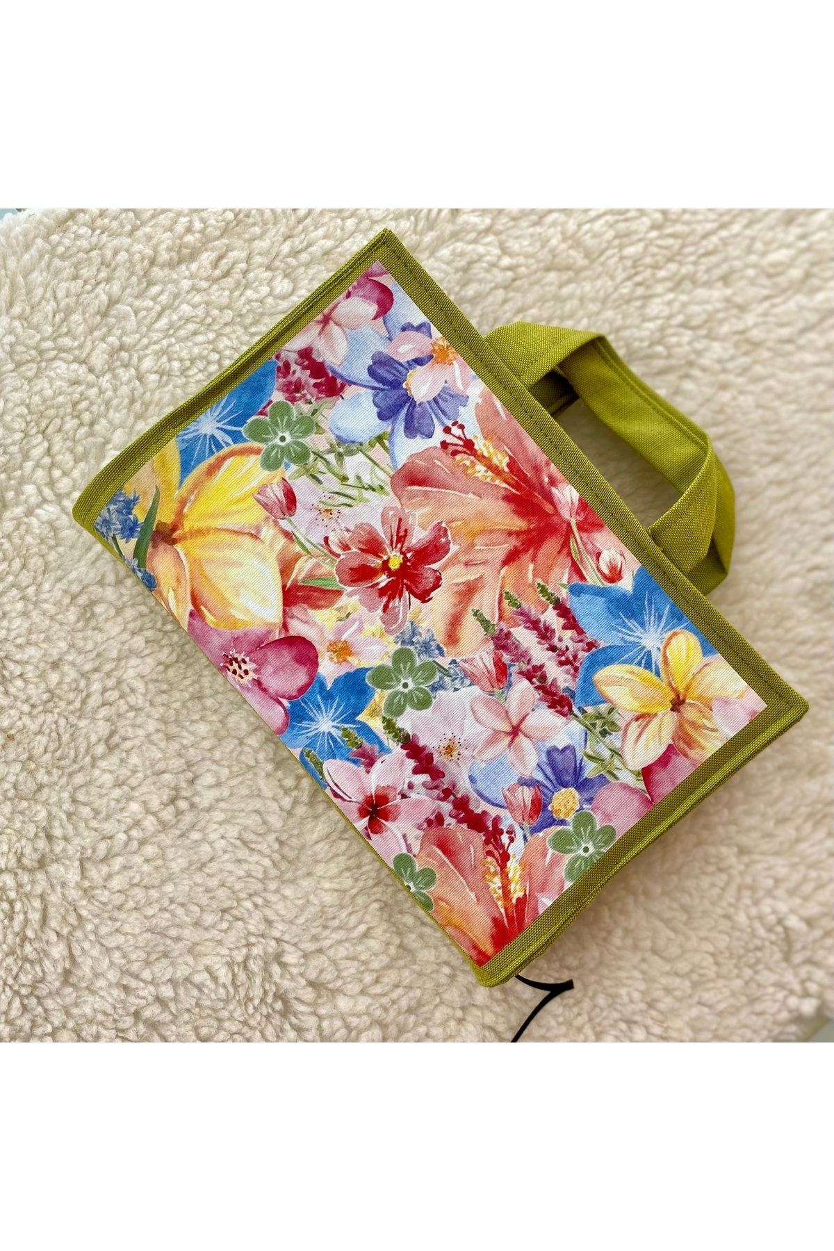 DUTTDİKİM Yağ Yeşili Su Itici Özellikli Kitap Çantası 2 Cepli