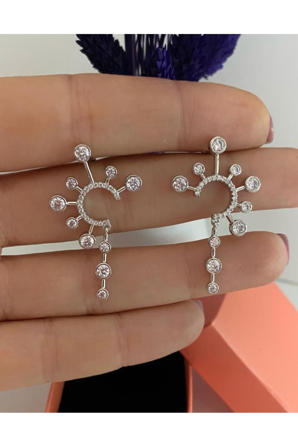 vip seri kararmaz xuping zirkon taşlı küpe