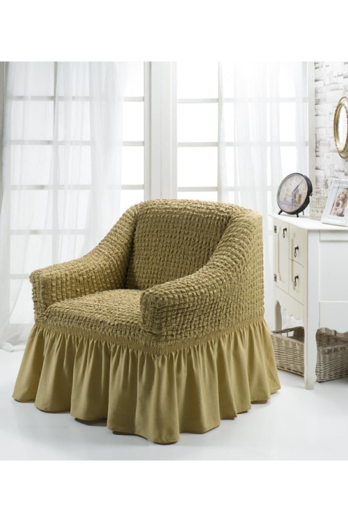 روکش مبل سفید پوشش یک صندلی پنبه ای بژ Karna Home