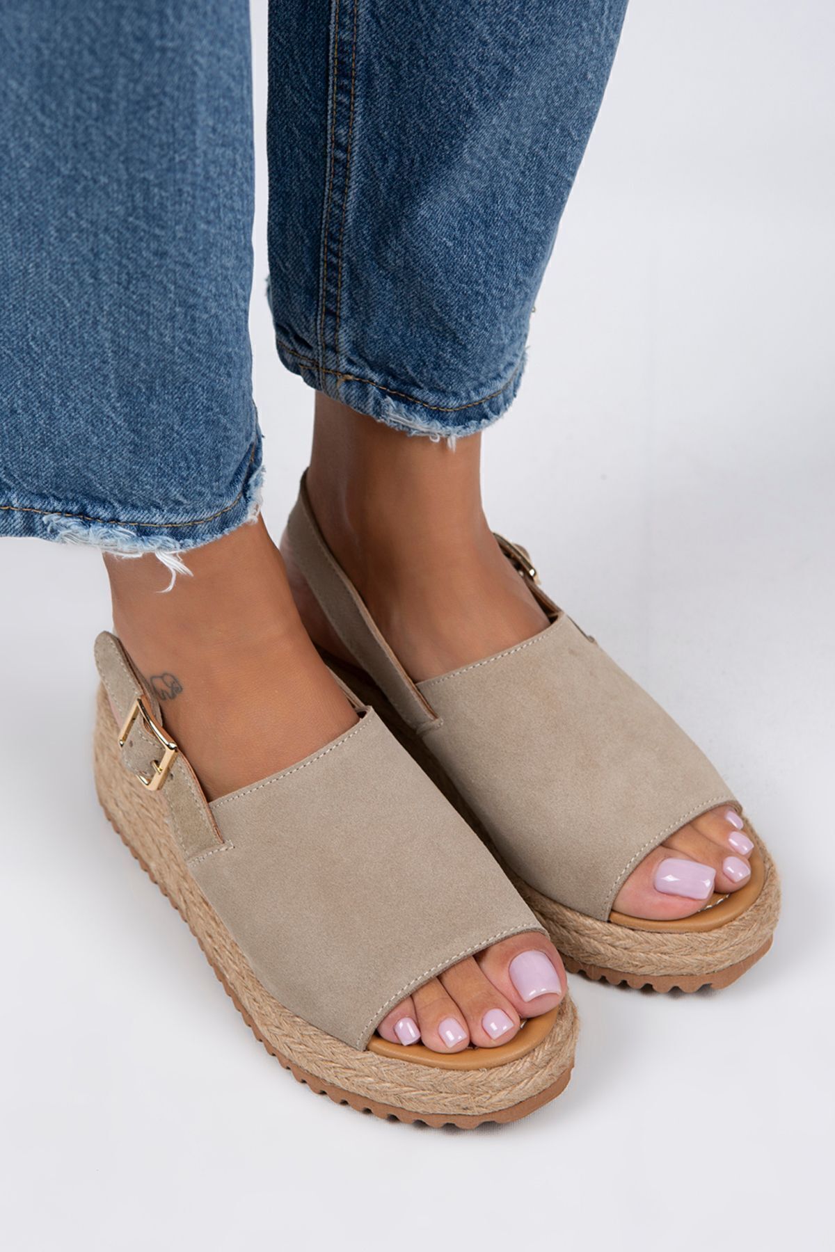 Manijero  Penny Kadın Hakiki Deri Kemerli Tokalı Bej Sandalet - Görsel 2
