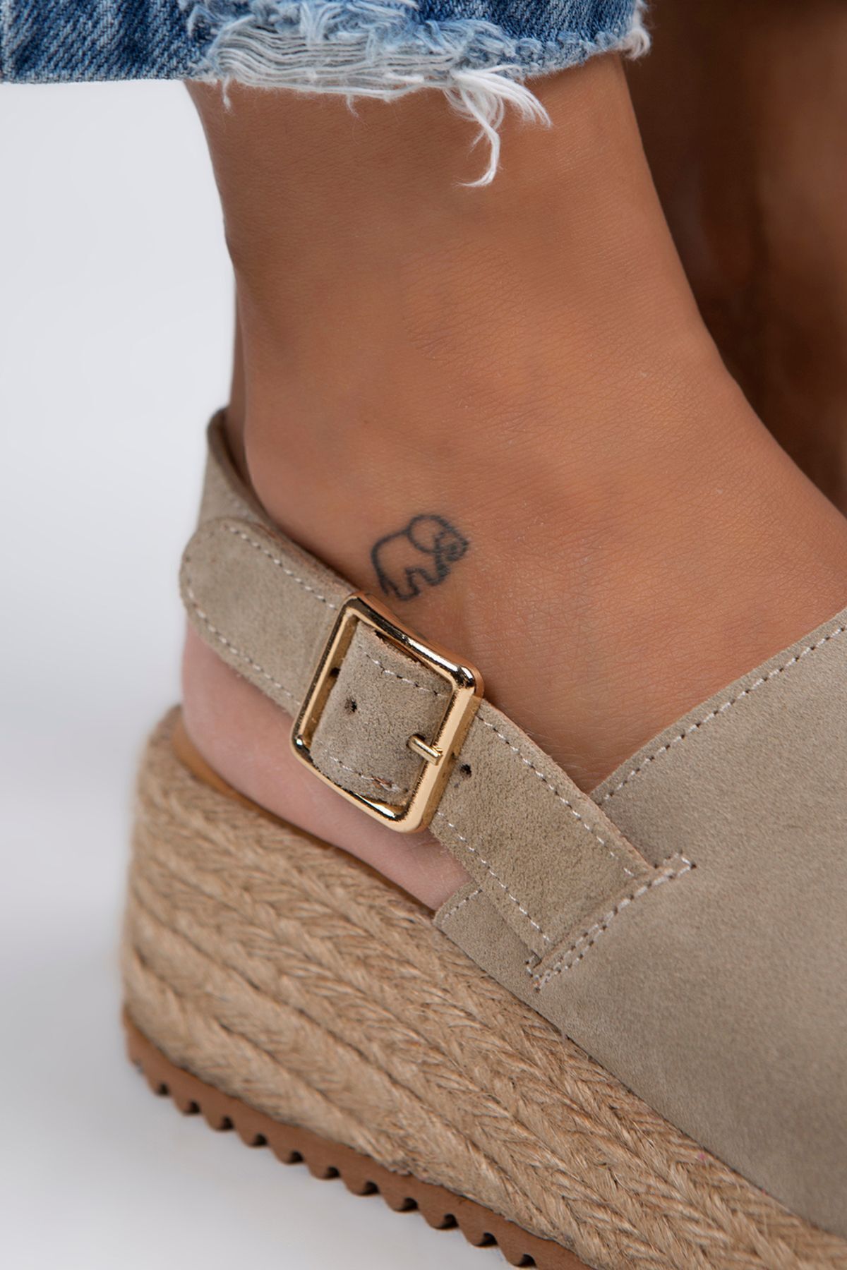 Manijero  Penny Kadın Hakiki Deri Kemerli Tokalı Bej Sandalet - Görsel 3