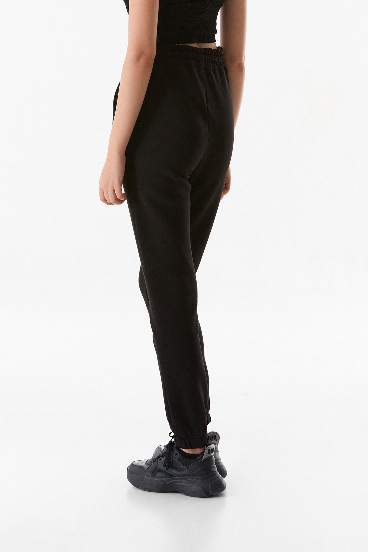 Fulla Moda-Jogger Sweatpants with Pockets and Elastic Waist 5