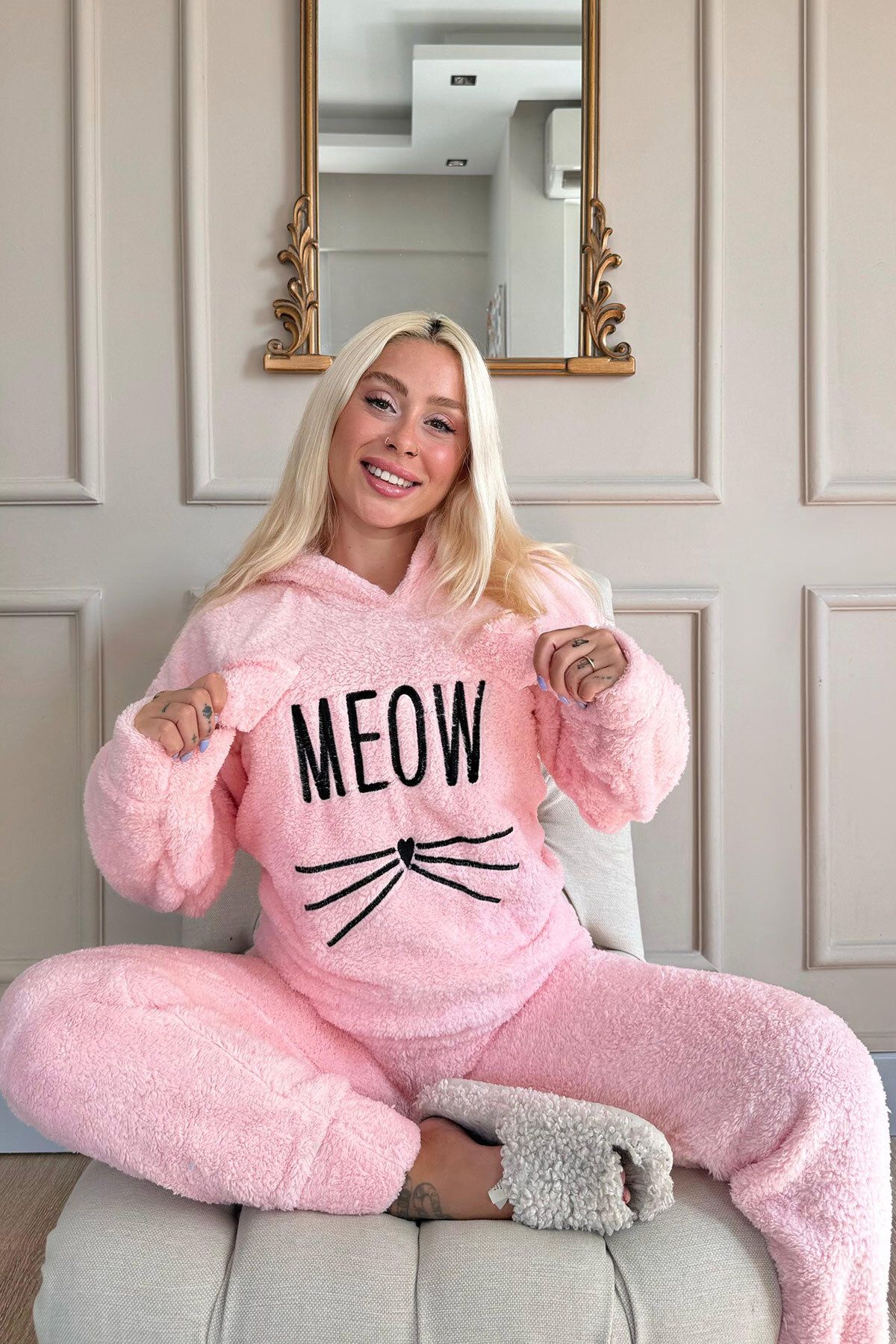 Pijamaevi-Salmon Meow Patterned Full Plush Pajama Set 4
