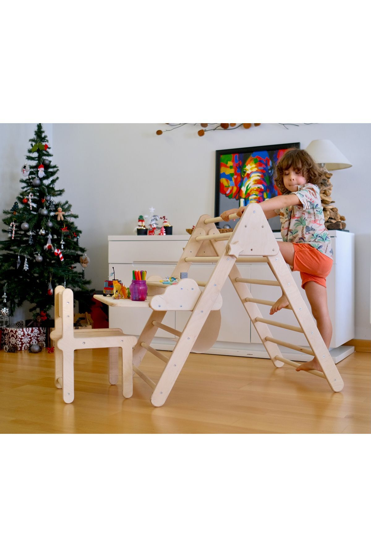 KIDOPPO Tırmanma Üçgeni ve Masa Aparatı ve Sandalye  Pikler Üçgeni ve Aktivite Merkezine Dönüştürücü Masa fotoğrafı 5 (önizleme)