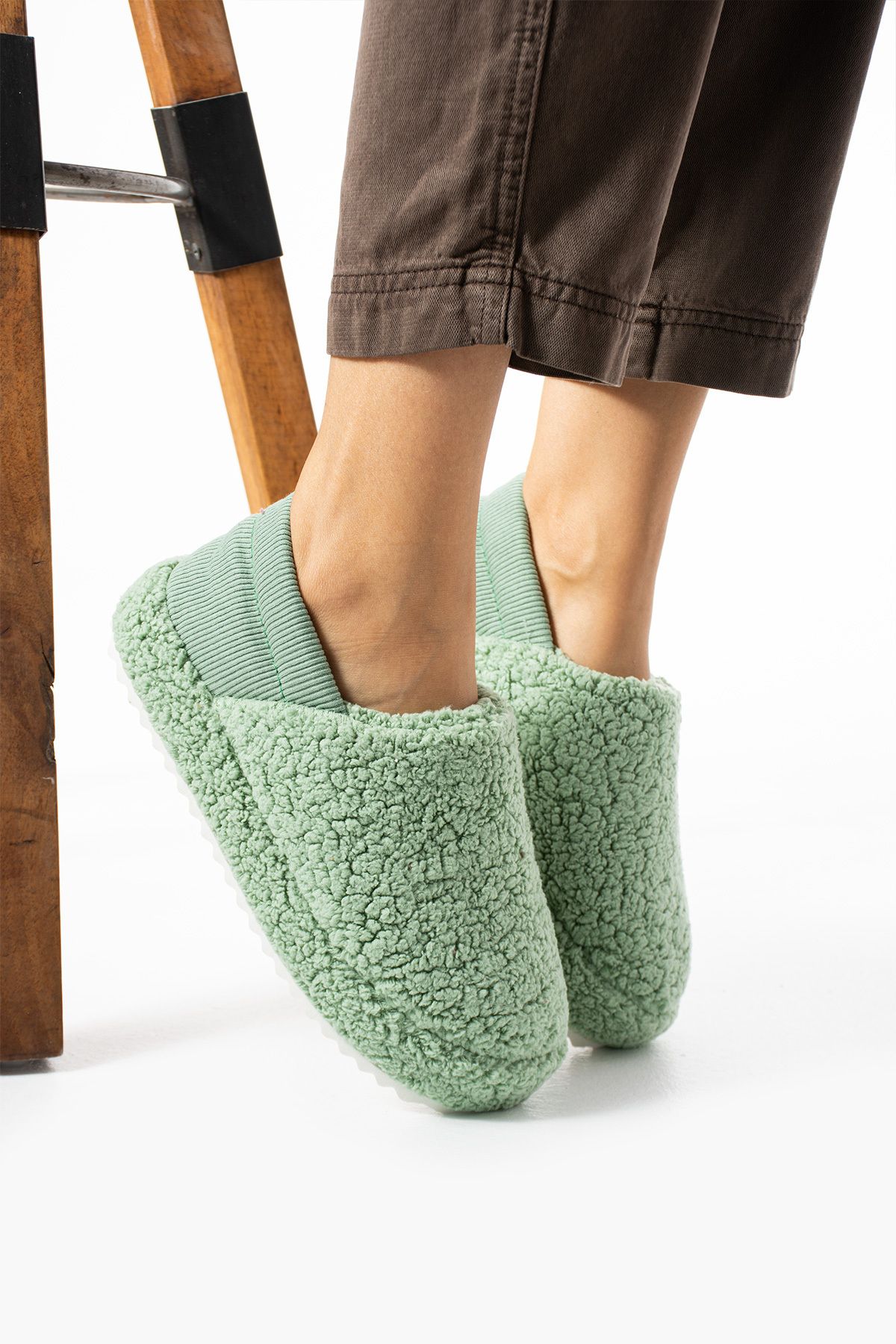 Moda Devrin-Green Slippers - Home Boots and Towel Fabric with Elastic Back (Product Developed) 5