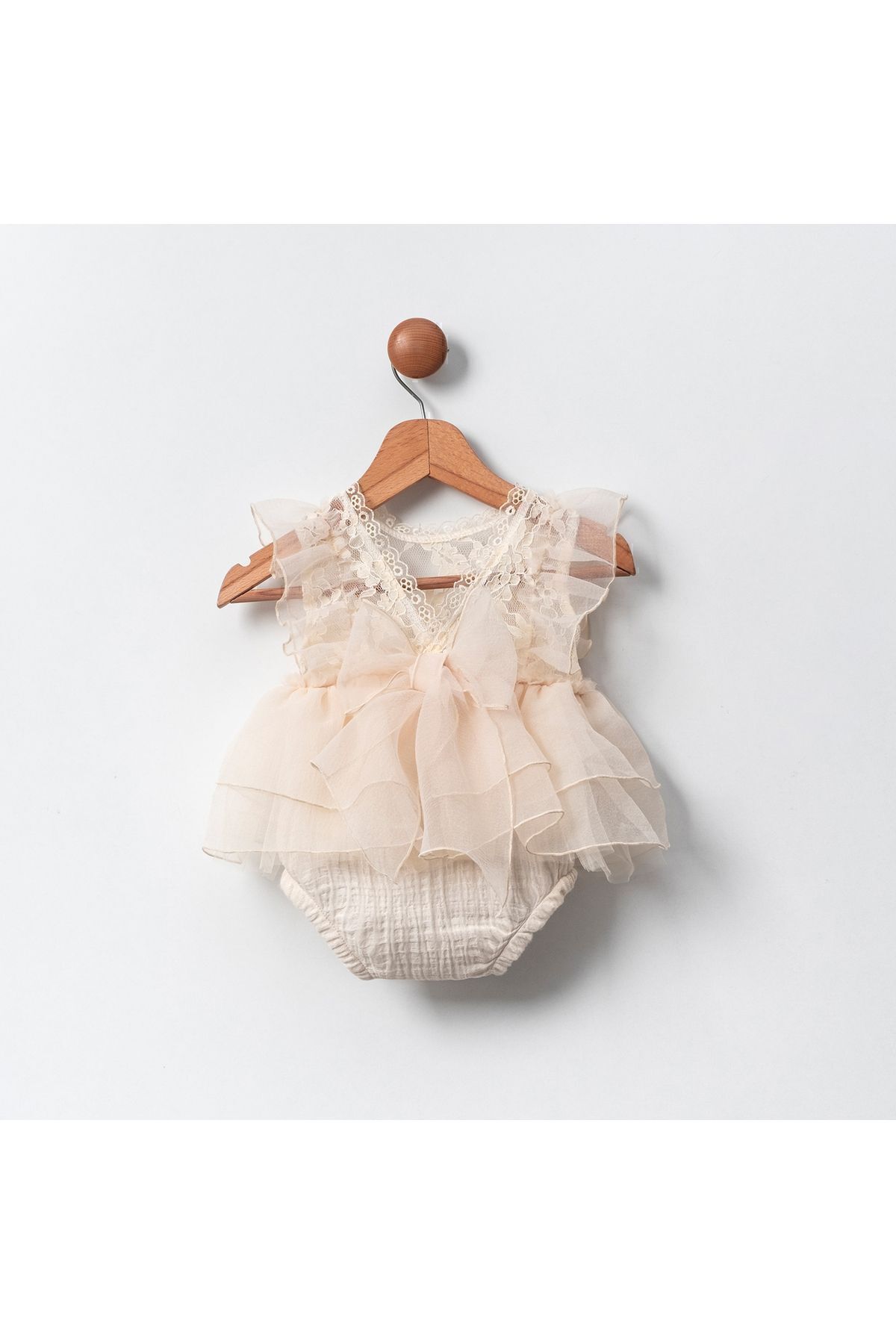 Cumino-Bony Lace Jumpsuit for Baby Girl 1