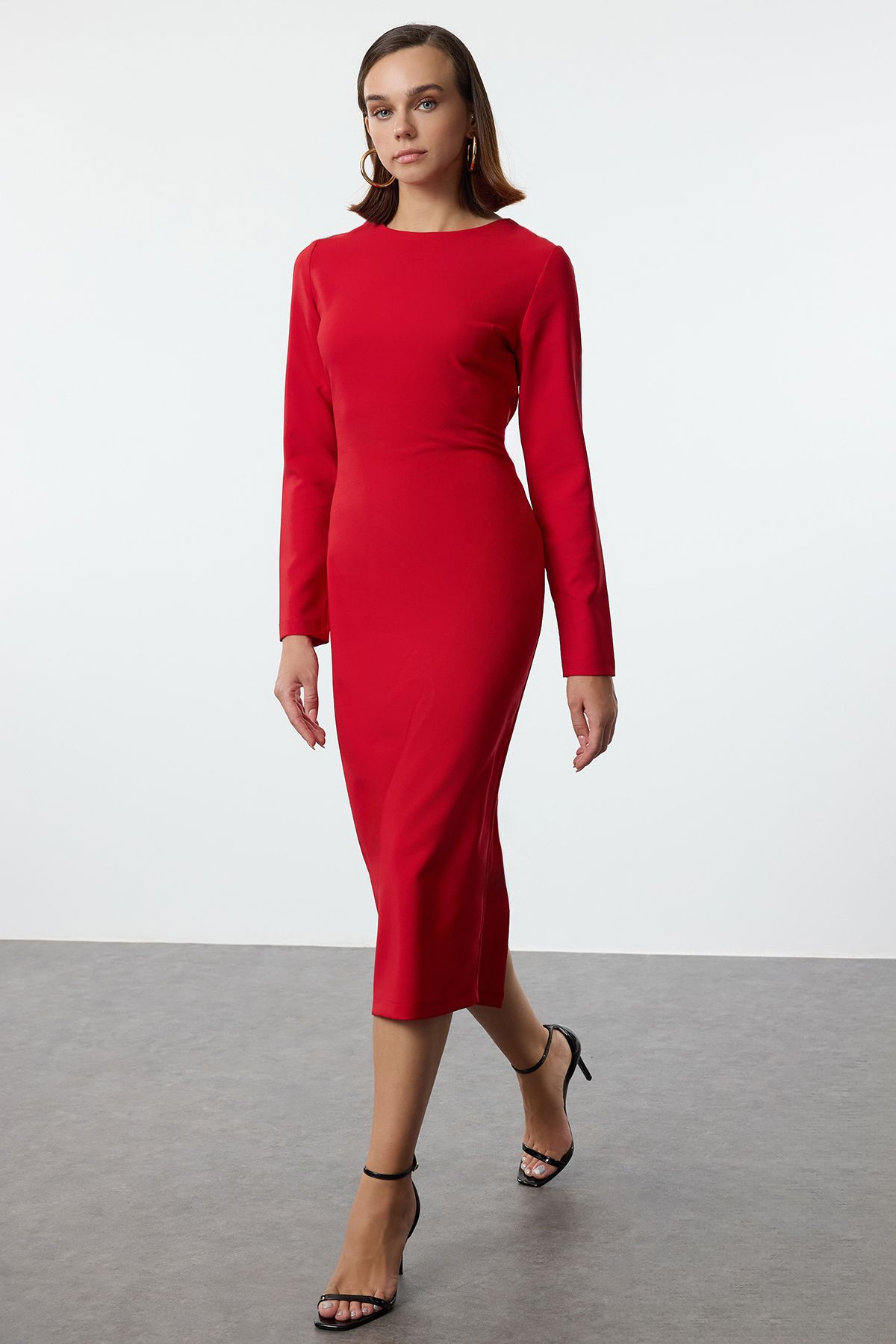 Trendyol Collection Czerwona Sukienka Midi Tkana - Saran Body Twoaw25el00279 Kobieta - 40