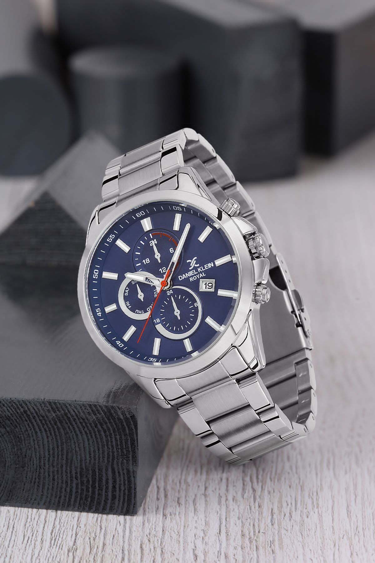 Daniel Klein Watch Dark blue Silver Trendyol