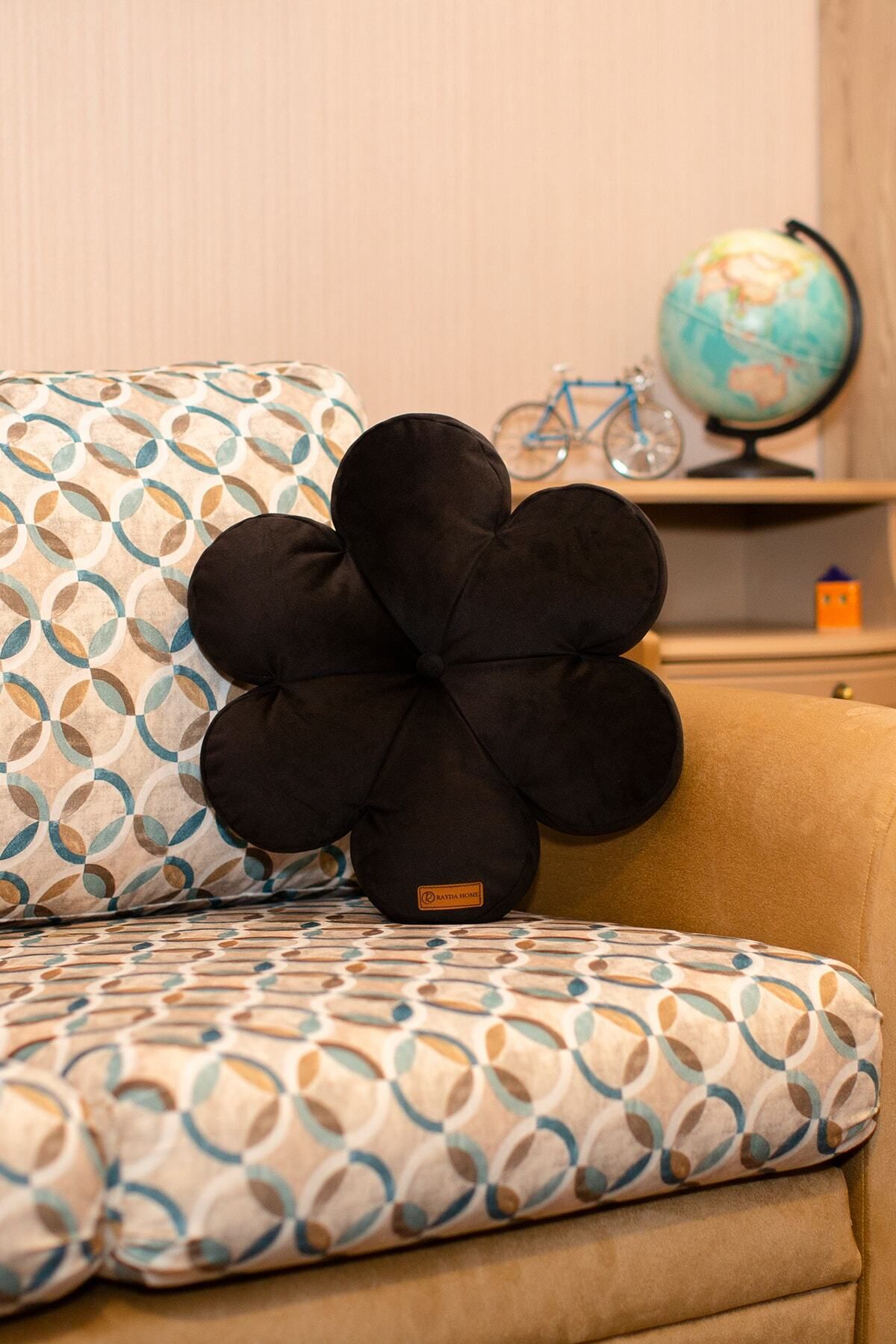 Rayda Home Perna Decorativa Floare Neagra Floare 42*42 Cm - 42 x 42
