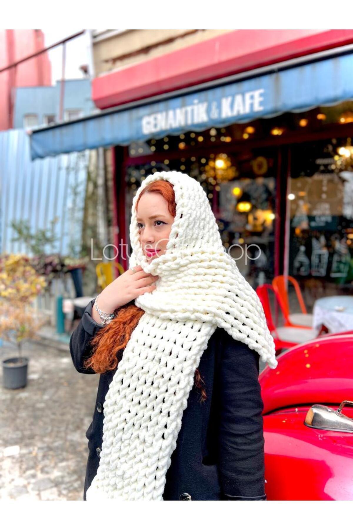 EL YAPIMI Puffy Krem Burgu Atkı, Termal Peluş Atkı görsel 3