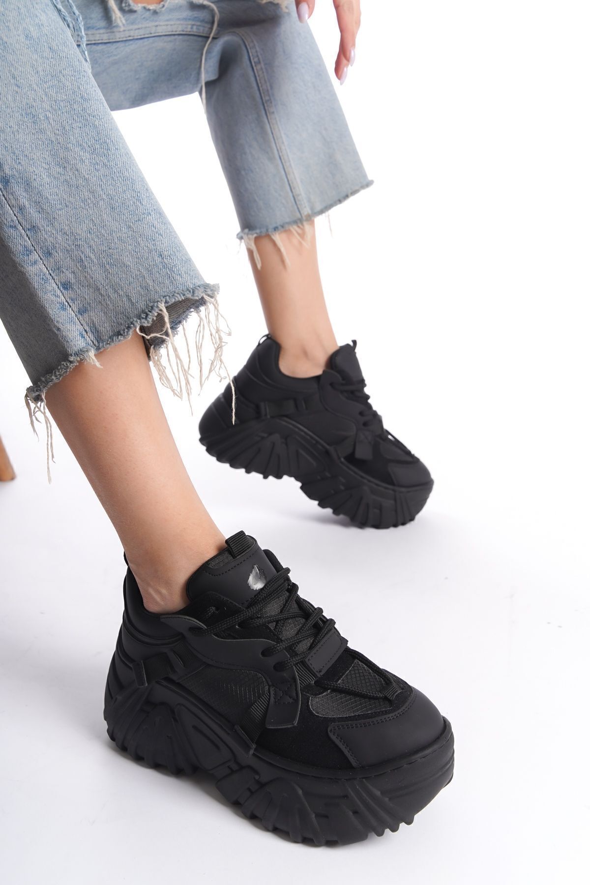 Limeo-Black Leather Laced High Sole Casual Women's Sneaker Sports Shoes 1