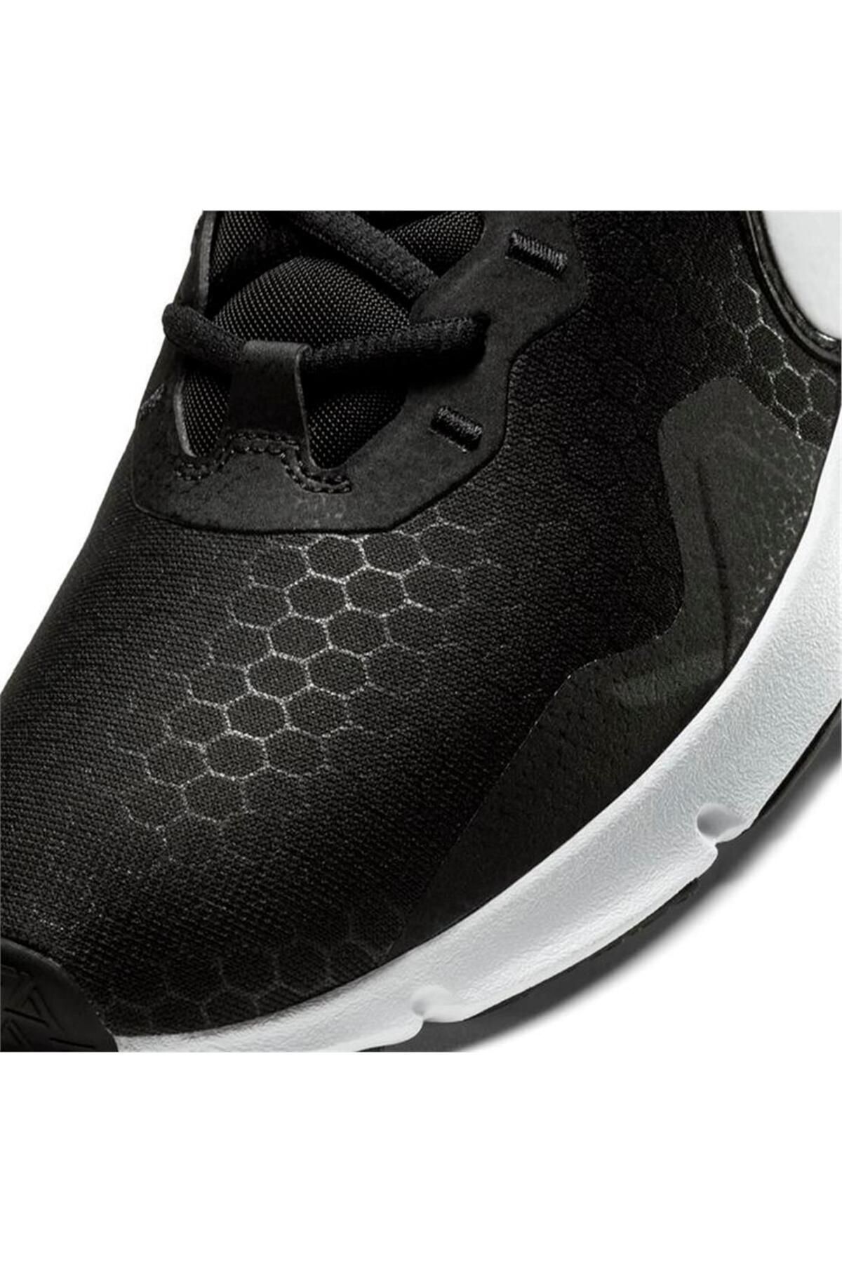 Nike essential trainers shop