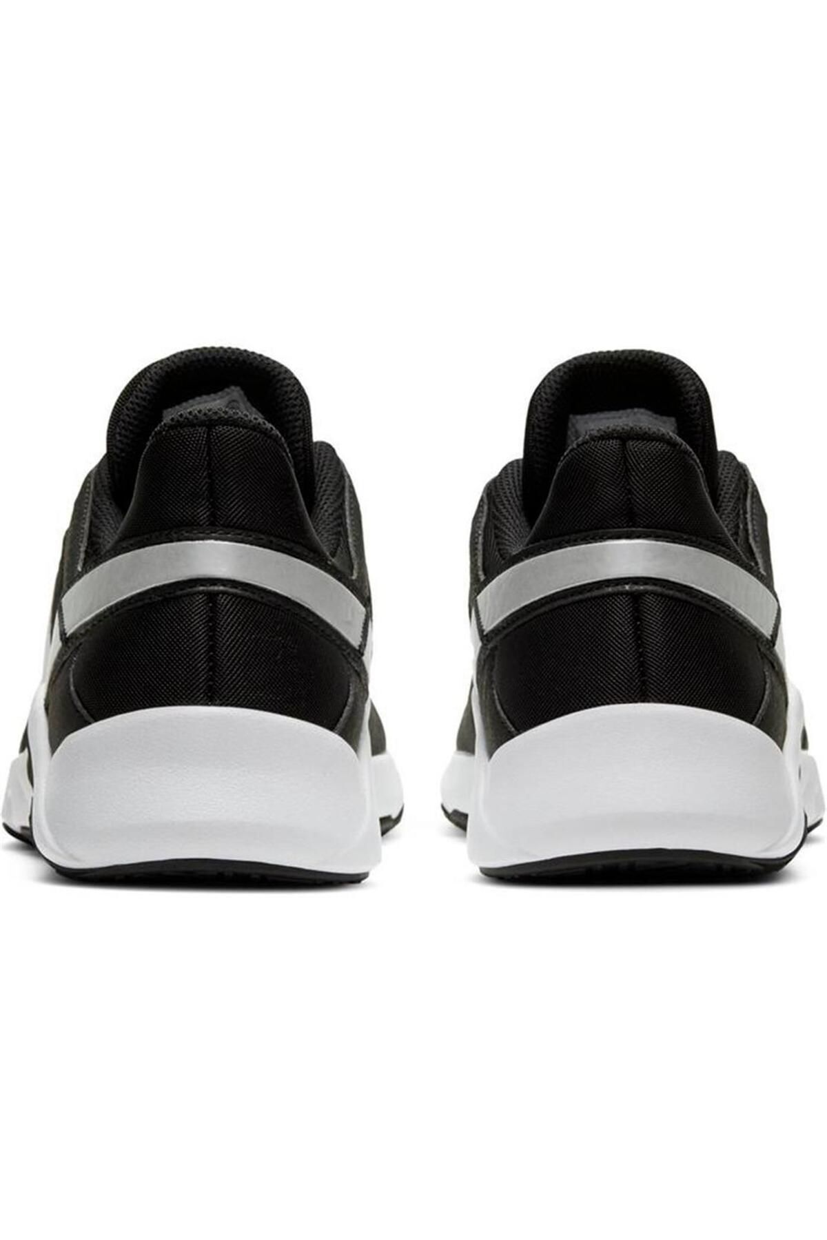 Nike essential 9 black shop