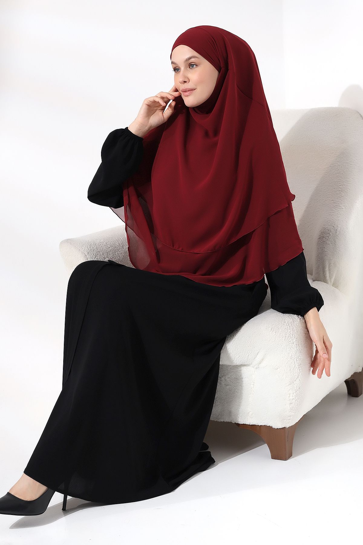 ihvanonline-Claret Red Veiled Chiffon Hijab Souffle Scarf - Three-Layer Short Design 7
