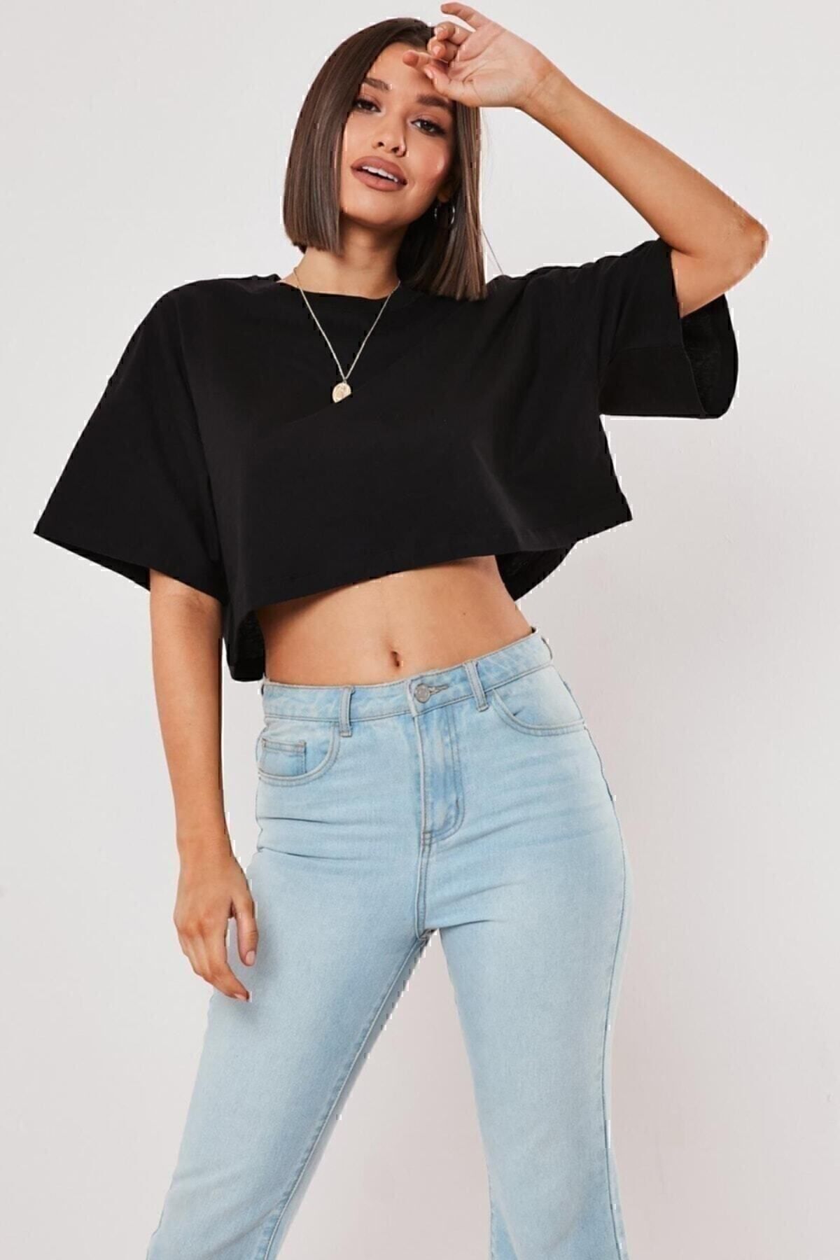 BESTTRENDY Optimistic Baskılı Dikiş Detaylı Çift Renk Siyah Crop T-shirt