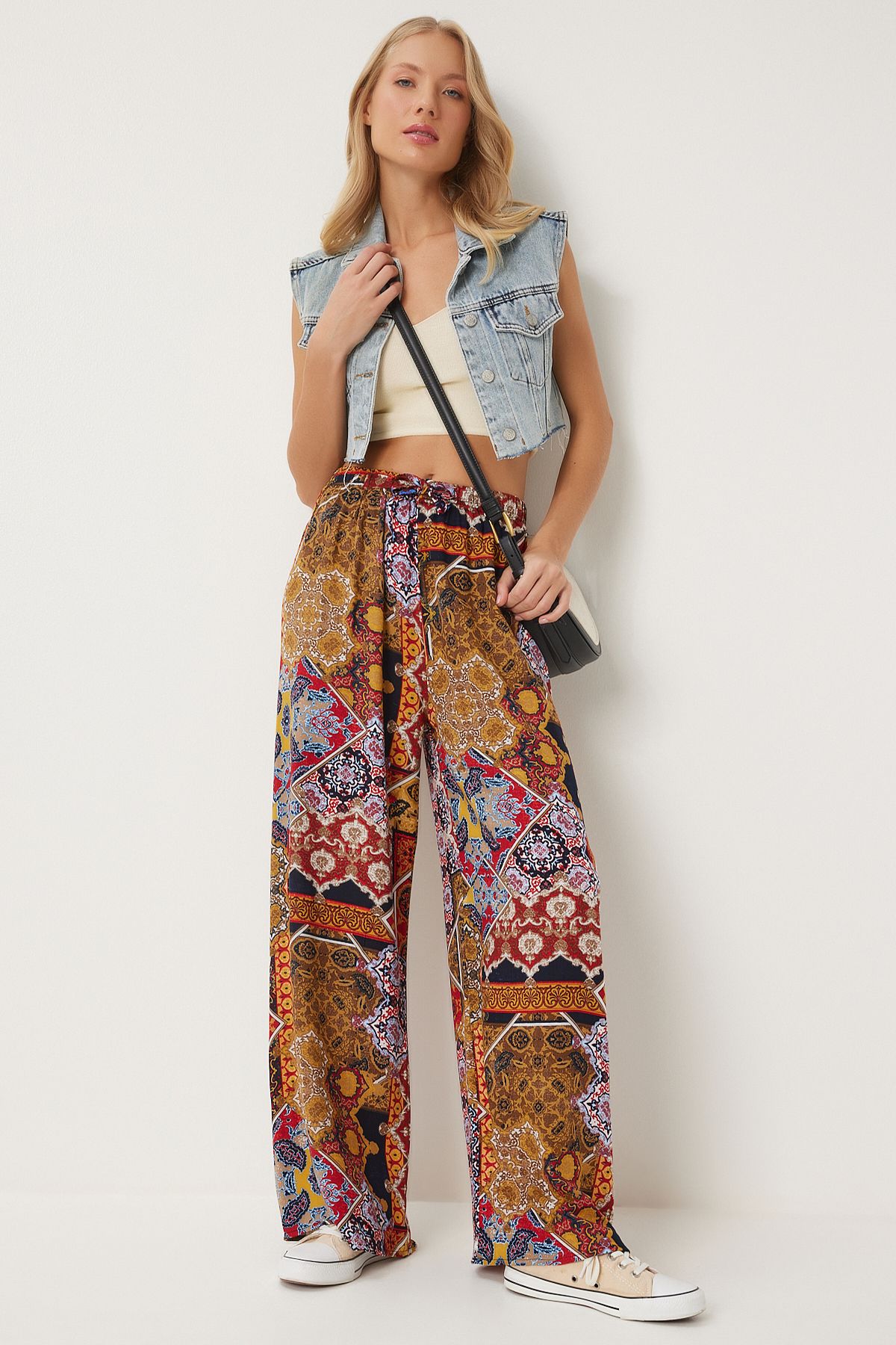 complete the look image