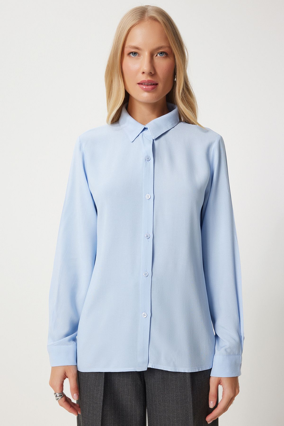 https://cdn.dsmcdn.com/ty1534/product/media/images/prod/PIM/20240910/11/ff4fcaa0-47b2-4ee0-af6d-6a8a461fd625/1_org_zoom.jpg