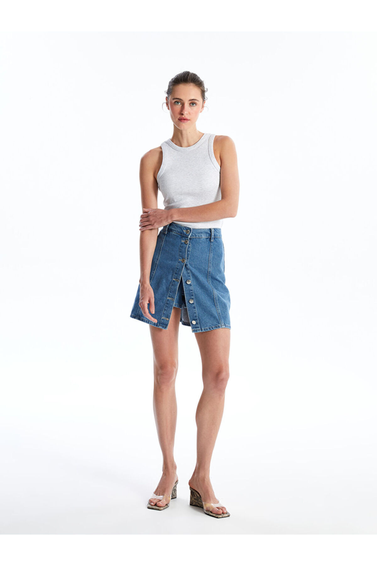 complete the look image