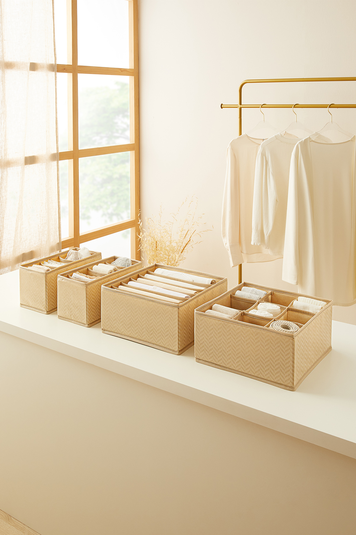 draw drawers バックオープンTシャツ ベージュ draw drawers バックオープンTシャツ ベージュ draw