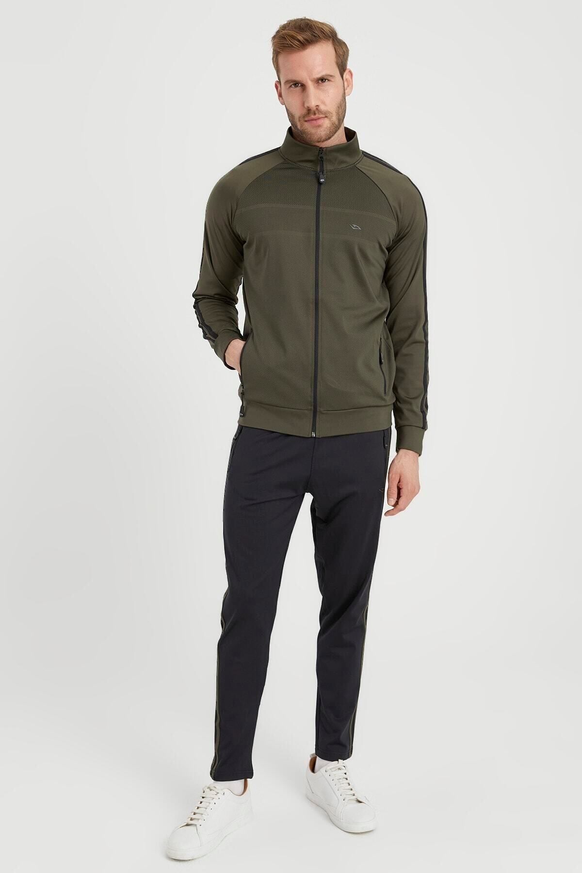 DYNAMO-Ανδρικό σετ αθλητικής φόρμας Khaki Plus Size Diver Fabric με ρίγες στα πλαϊνά 3