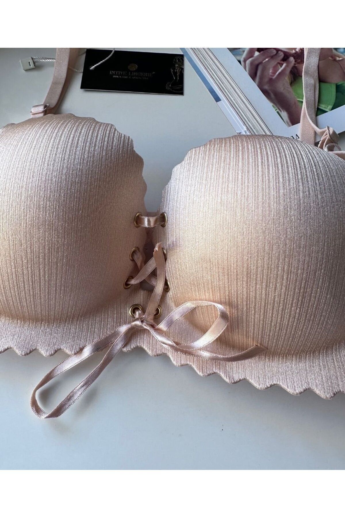 İntive Lingerie-Lady Laser Cut Front Tie Imported Push-up Maximizer Bra 4