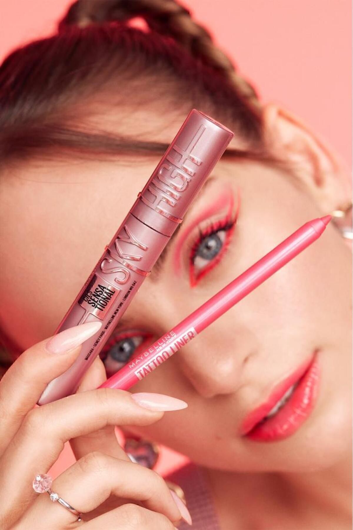 ست آرایشی فوق العاده صورتی ریمل Sky High + Tattoo Liner با هدیه دستبند Maybelline New York