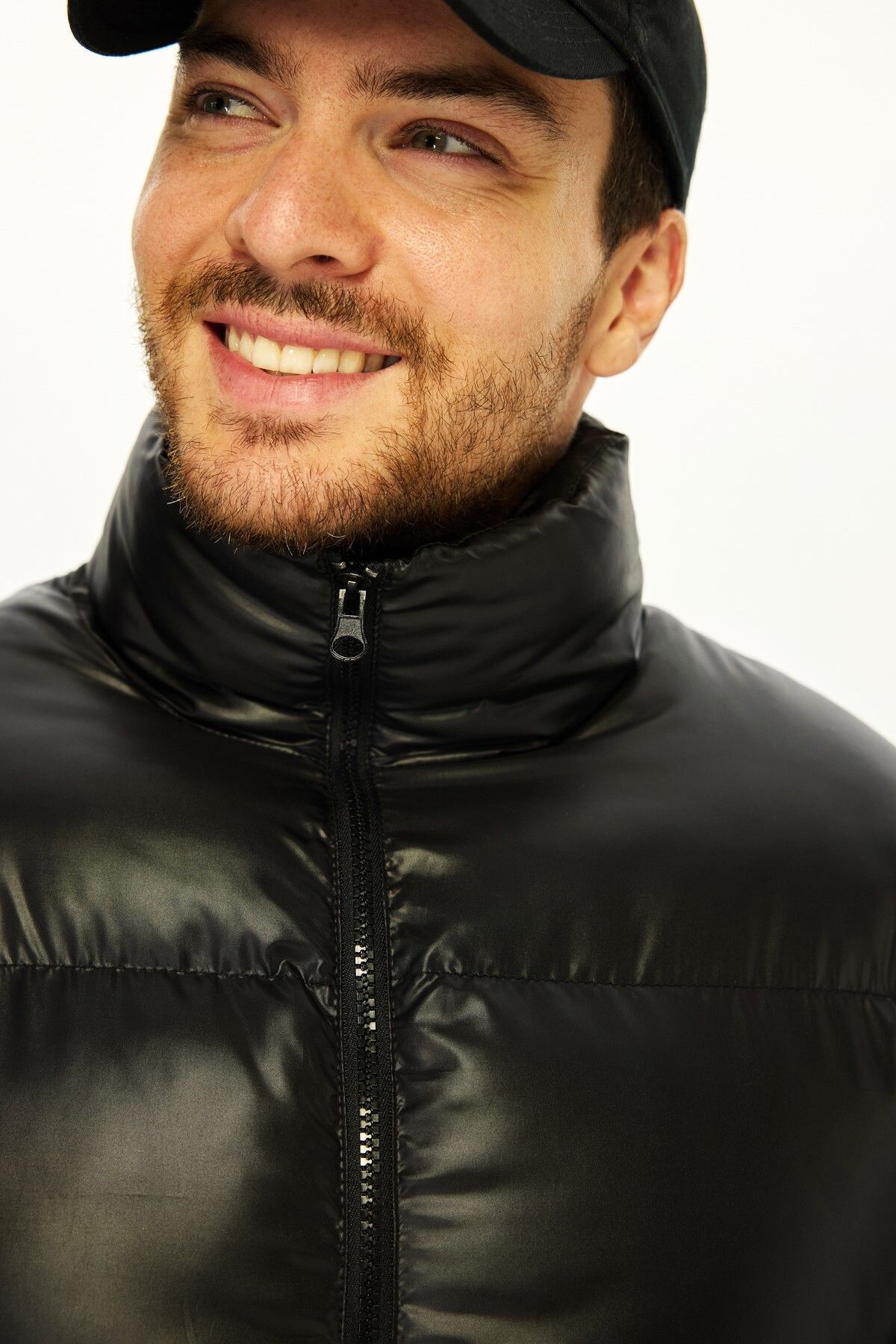 D1fference-Schwarze Pufferjacke für Herren – Faserfüllung, warm, winddicht 7