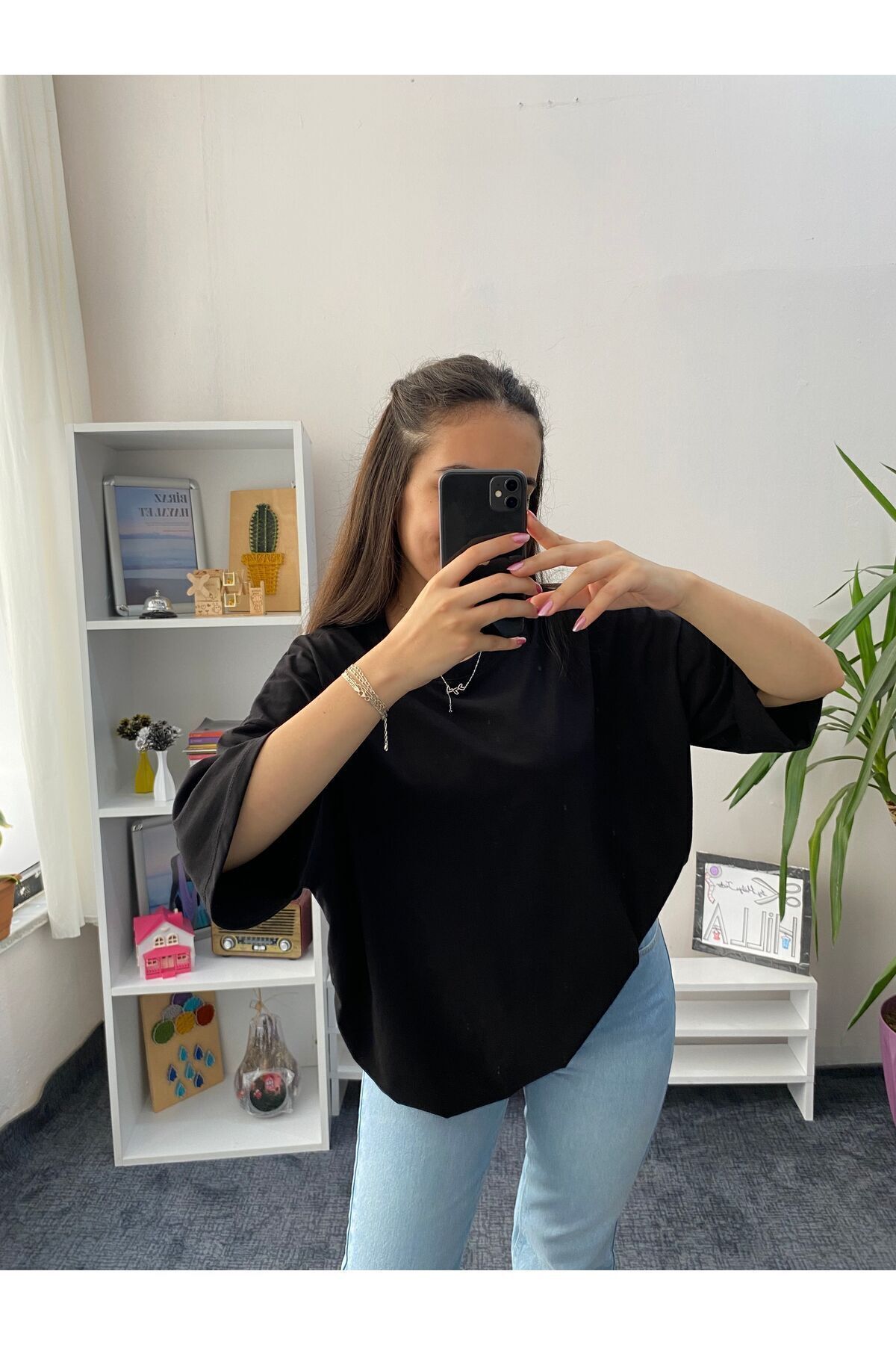 hilla Oversize Bol Kalıplı T-shirt görsel 3