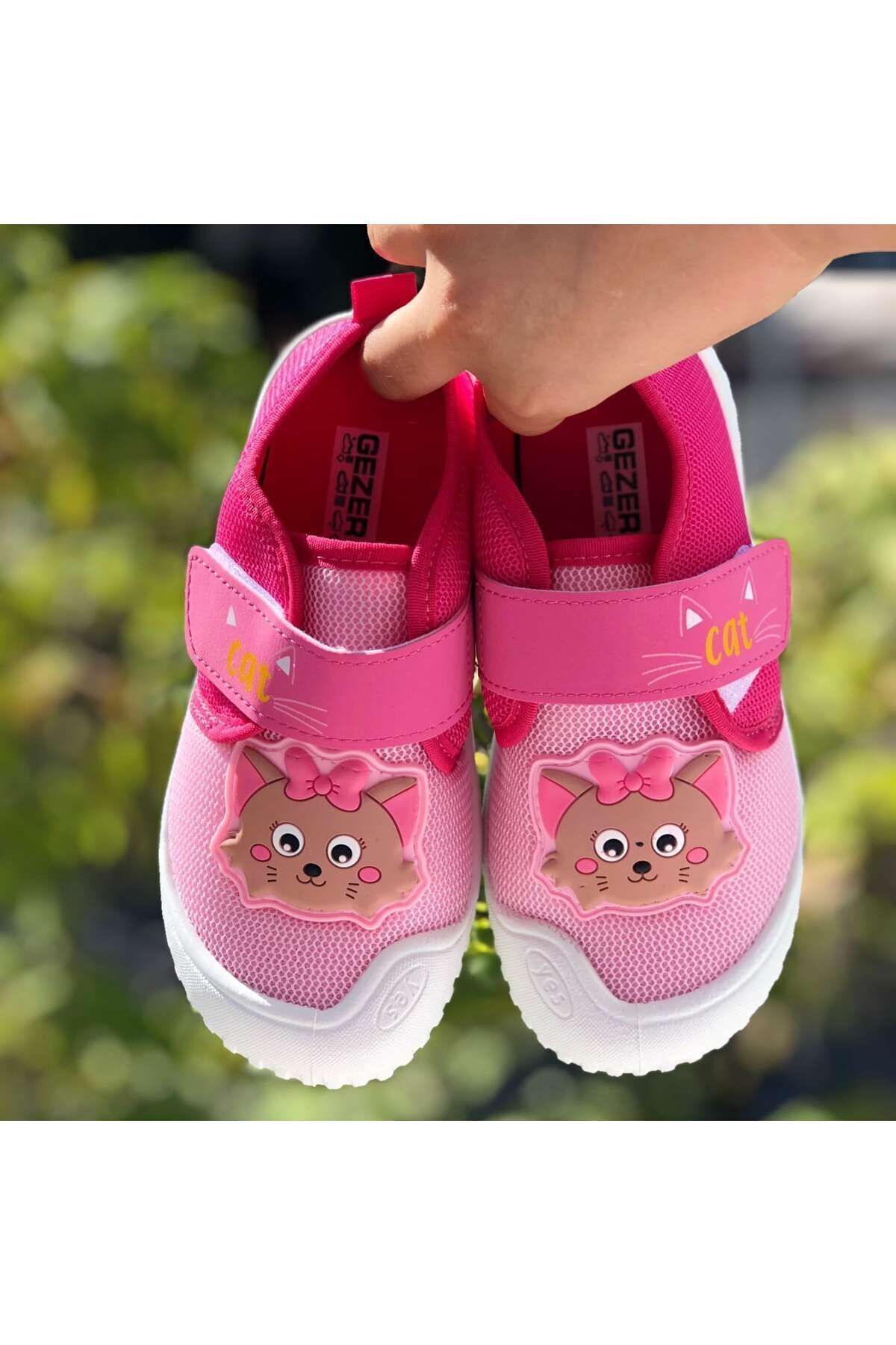 Children's Snoozies Nursery Home School Shoes Soft Anti-Slip Sole Velcro Nursery Shoes
