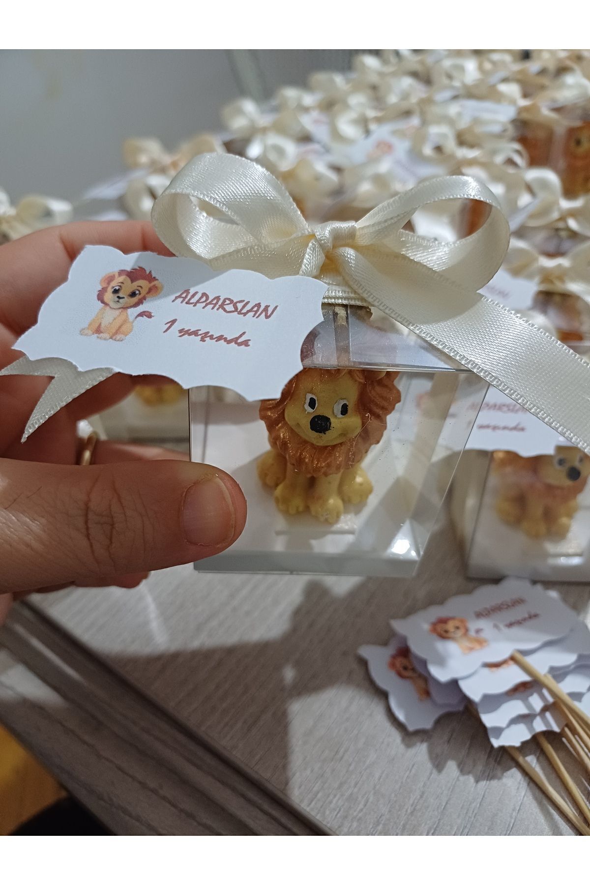 Opulent Accessories Aslan mum15adet,doğum günü hediyesi,bebek mevludu,sünnet hatırası,babyshower,yenidoğan hediyelik mum fotoğrafı 5 (önizleme)