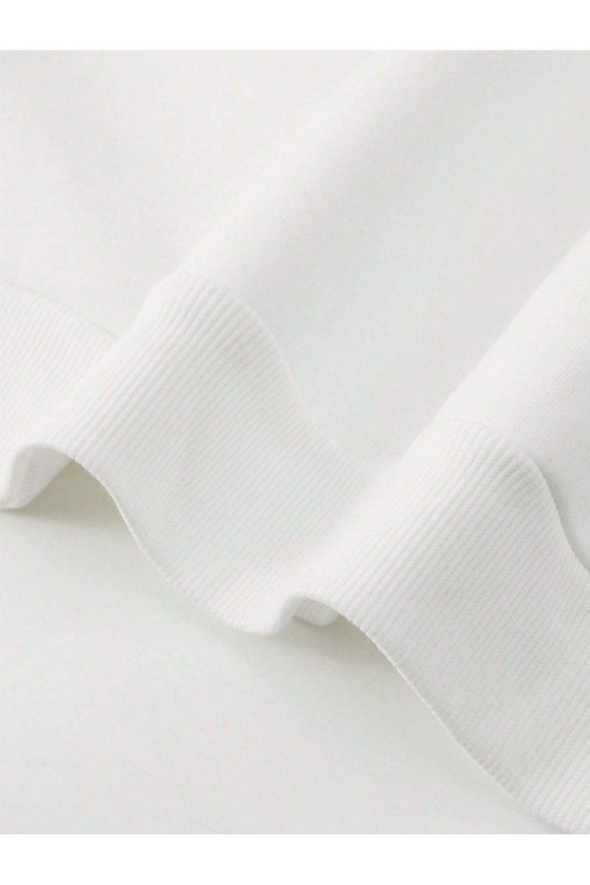https://cdn.dsmcdn.com/ty1534/product/media/images/prod/QC/20240910/16/cc1fee6d-de07-39e5-ba75-5b0be2d1ae2e/1_org_zoom.jpg