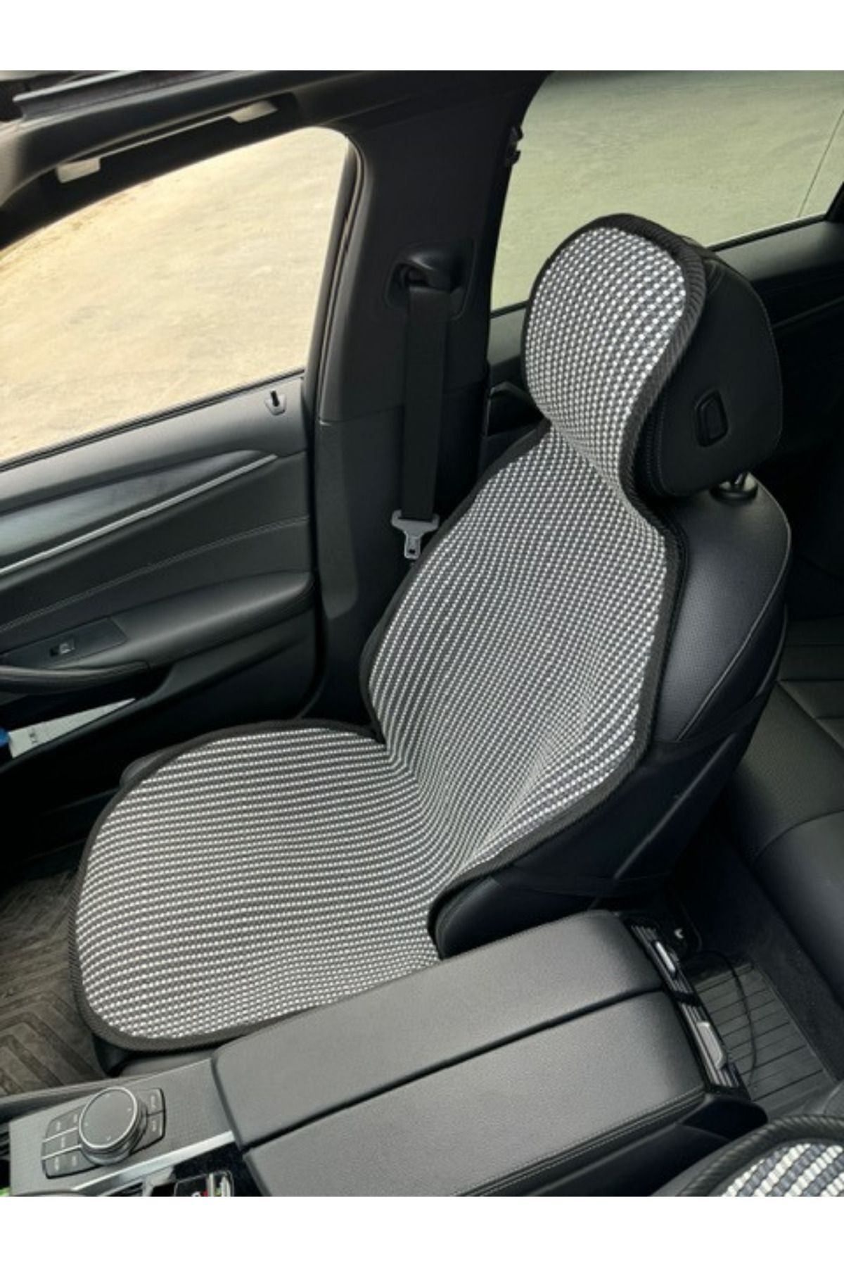 TREND Meka Part Terletmez Koltuk Koruyucu Kılıf Çizgili Füme Beyaz Universal 2 Parça fotoğrafı 4 (önizleme)