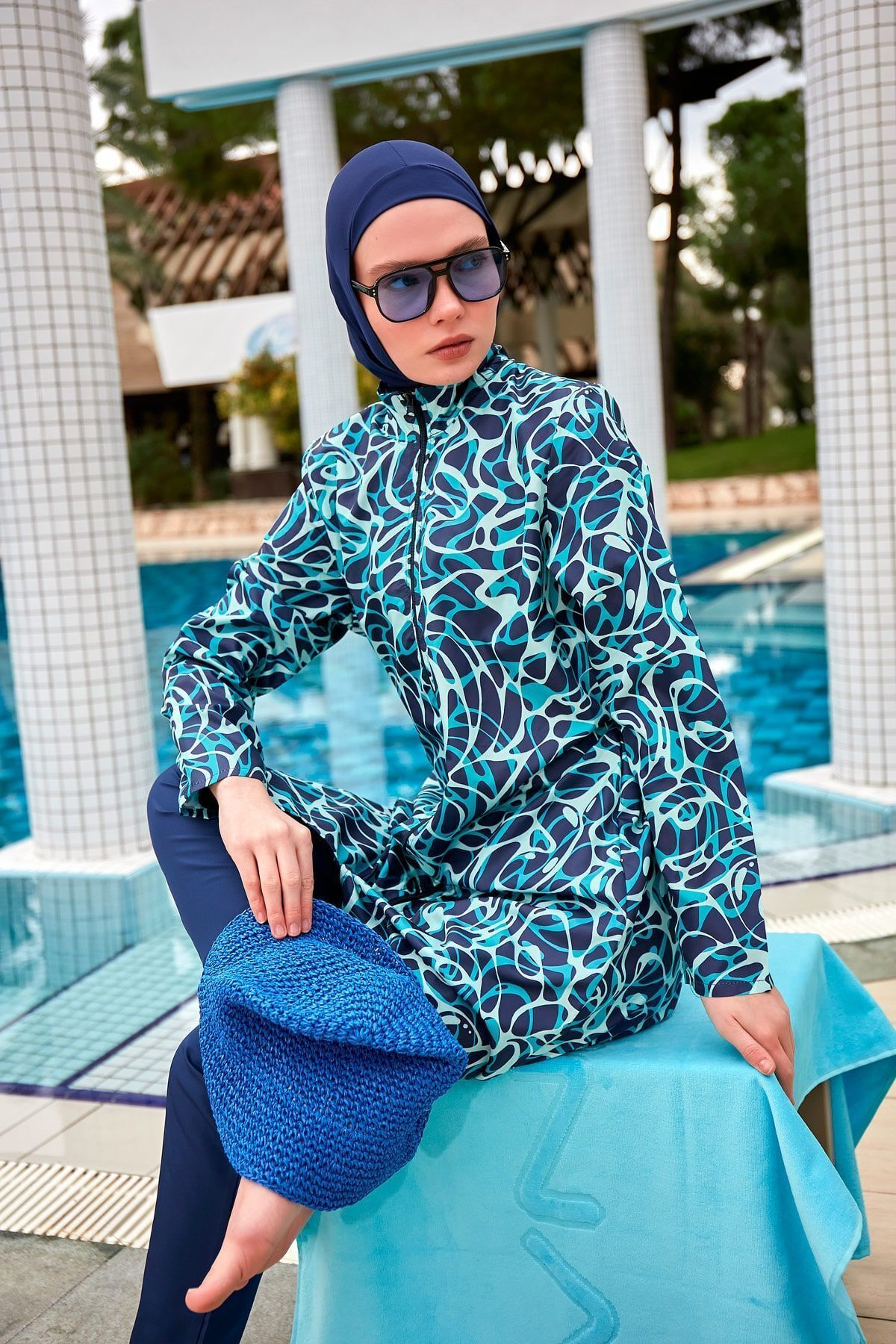 Riva Mera-R2404 Gemusterter, vollständig bedeckter Hijab-Badeanzug 1