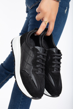 AYAKKABİSEPETİ SİYAH HAKİKİ DERİ KADIN SPOR AYAKKABI SNEAKER